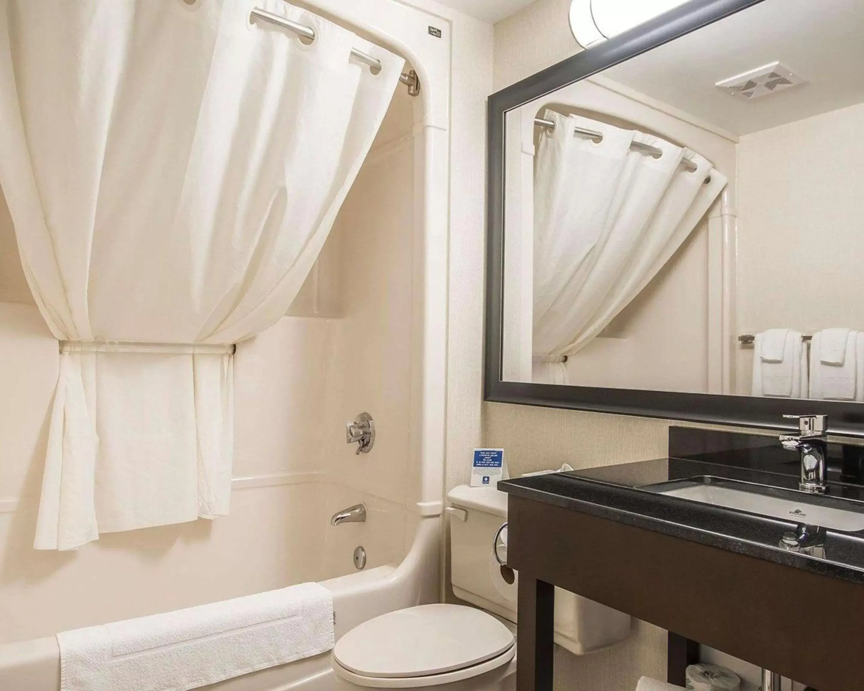 Queen Room with Two Queen Beds - Non-Smoking in Comfort Inn Queen Room with Two Queen Beds - Non-Smoking in Comfort Inn