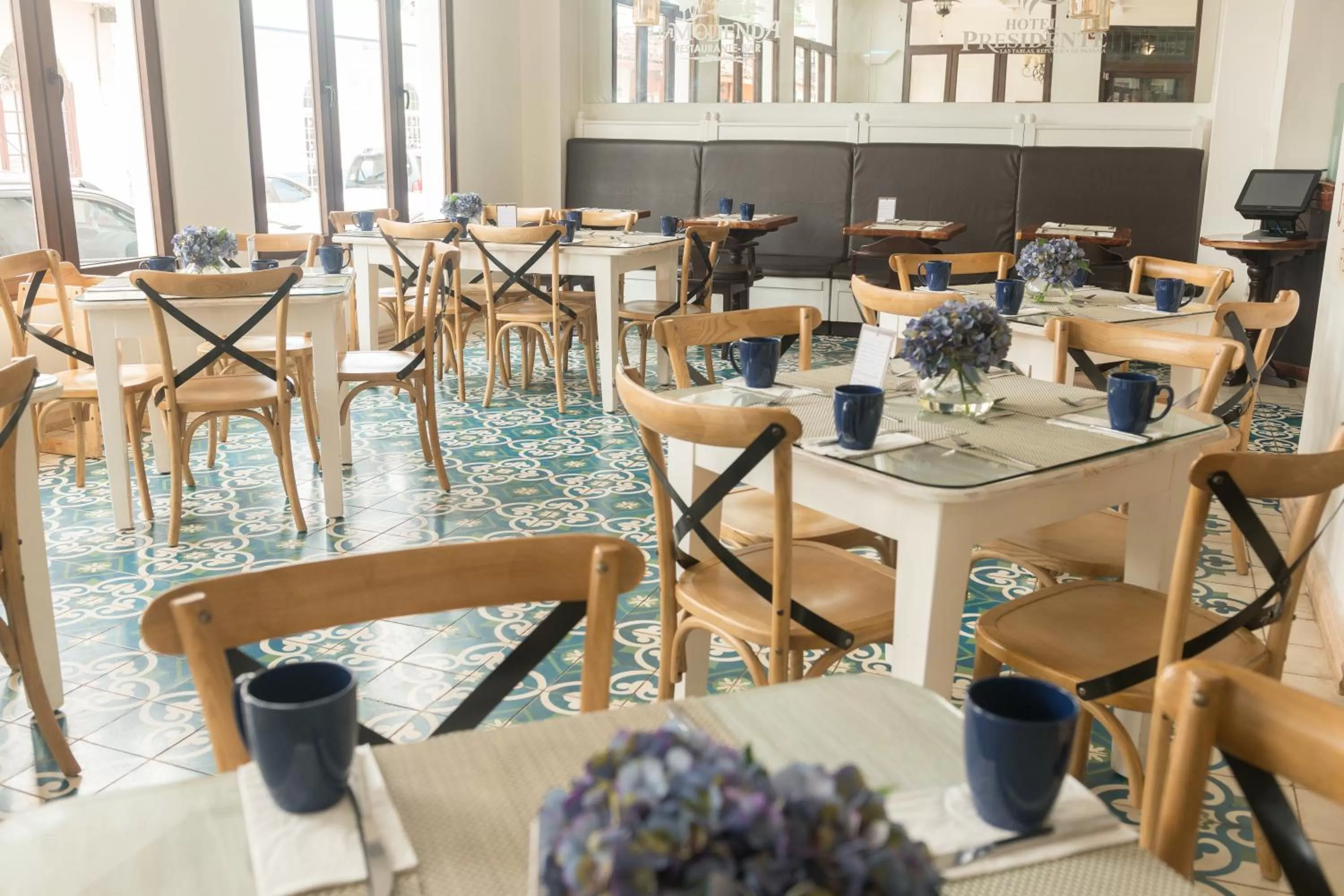 Restaurant/Places to Eat in Hotel Presidente Las Tablas