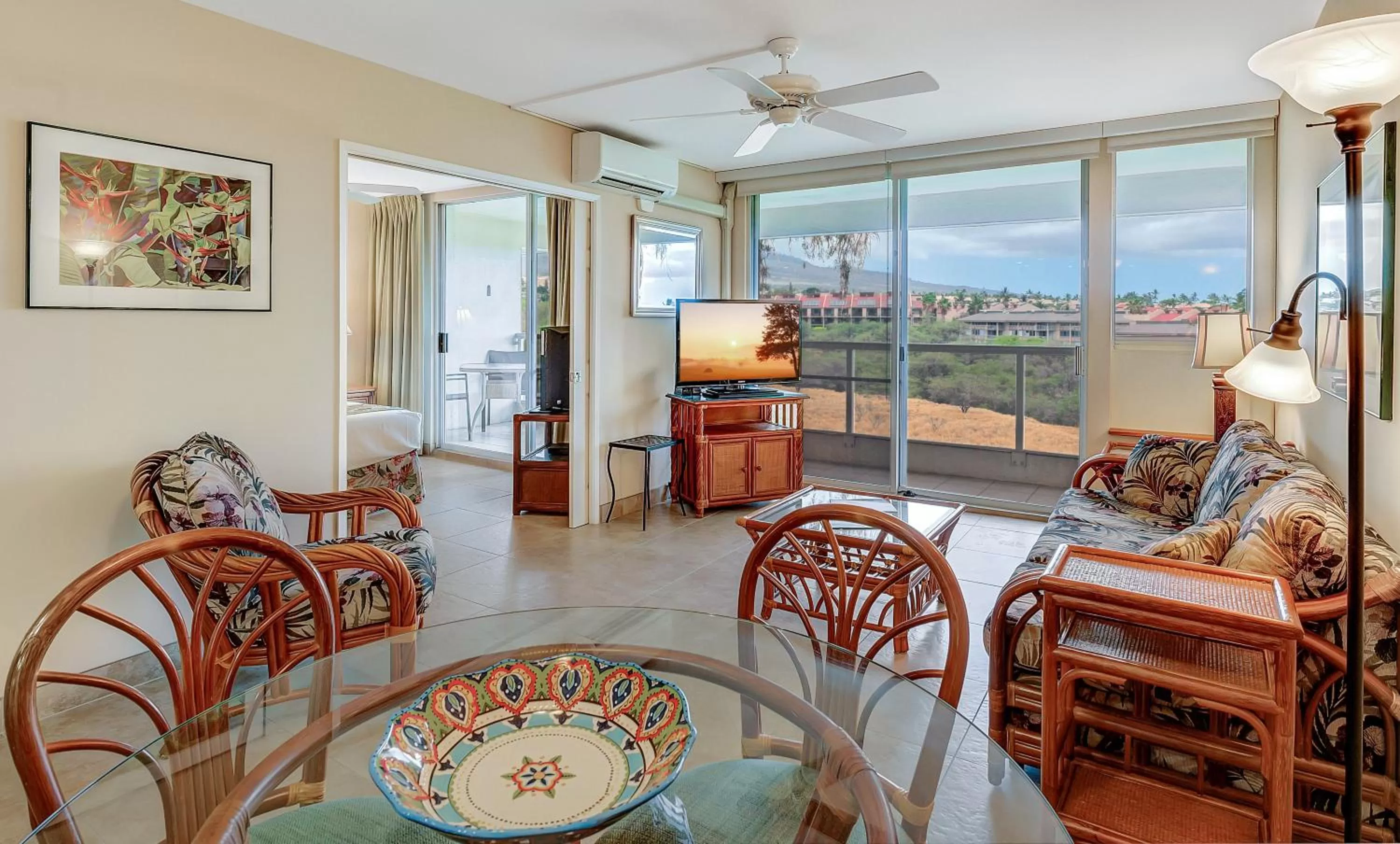 Living room in Castle At Maui Banyan