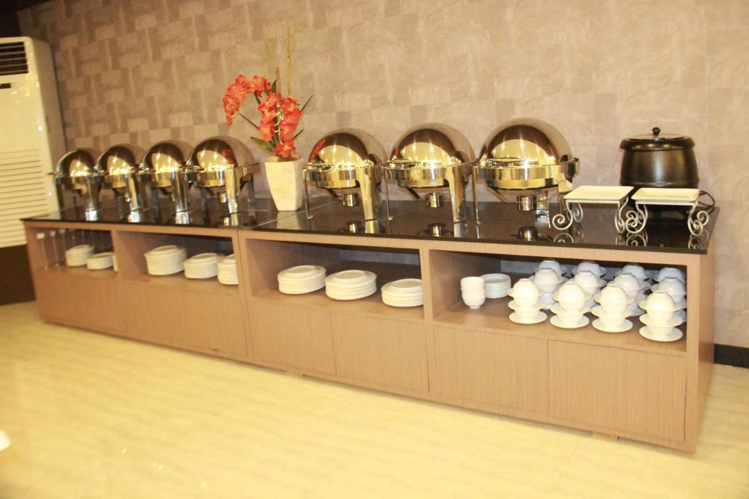 Food and drinks in GT Hotel Iloilo