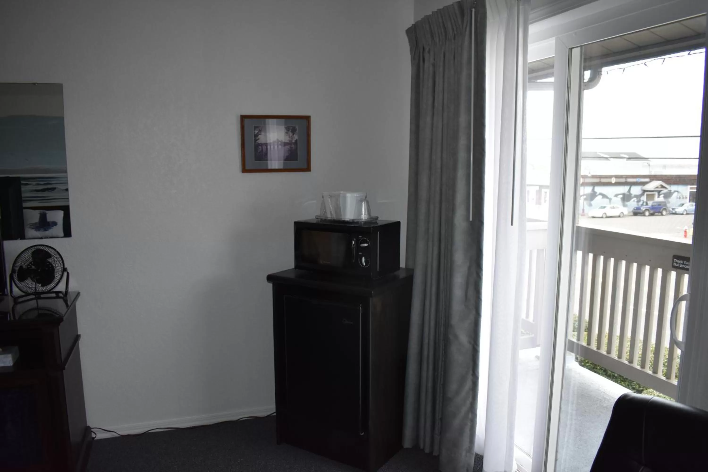 TV/Entertainment Center in Lighthouse Cove Inn