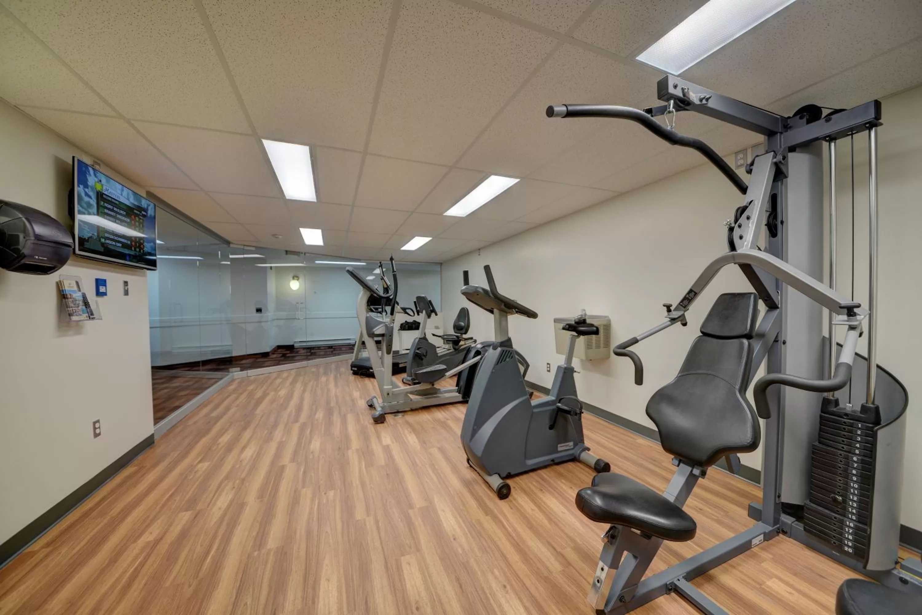 Fitness centre/facilities in Hôtel Universel, Centre de congrès Rivière-du-Loup