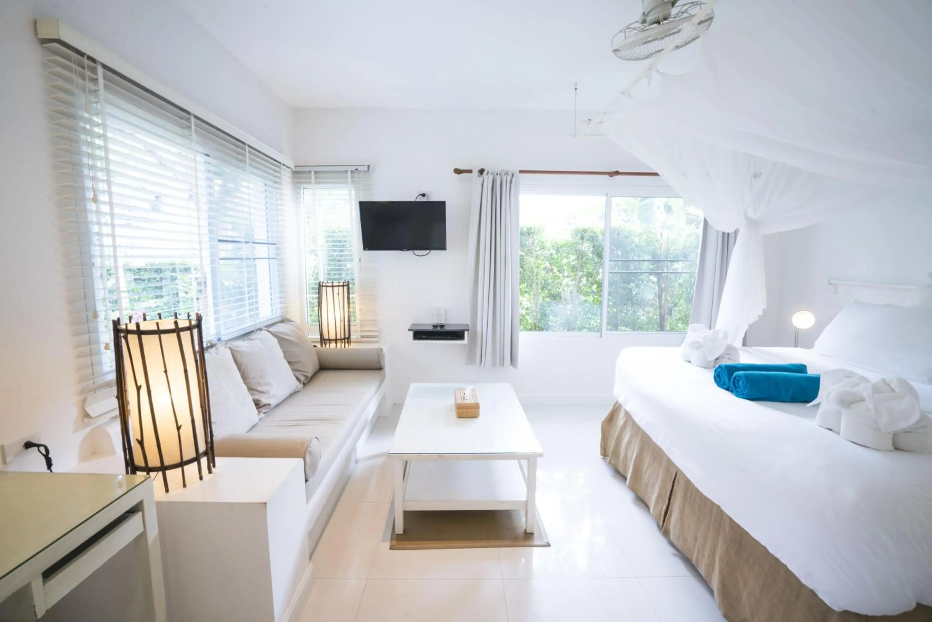 Photo of the whole room, Bed in King's Garden Resort - SHA Plus