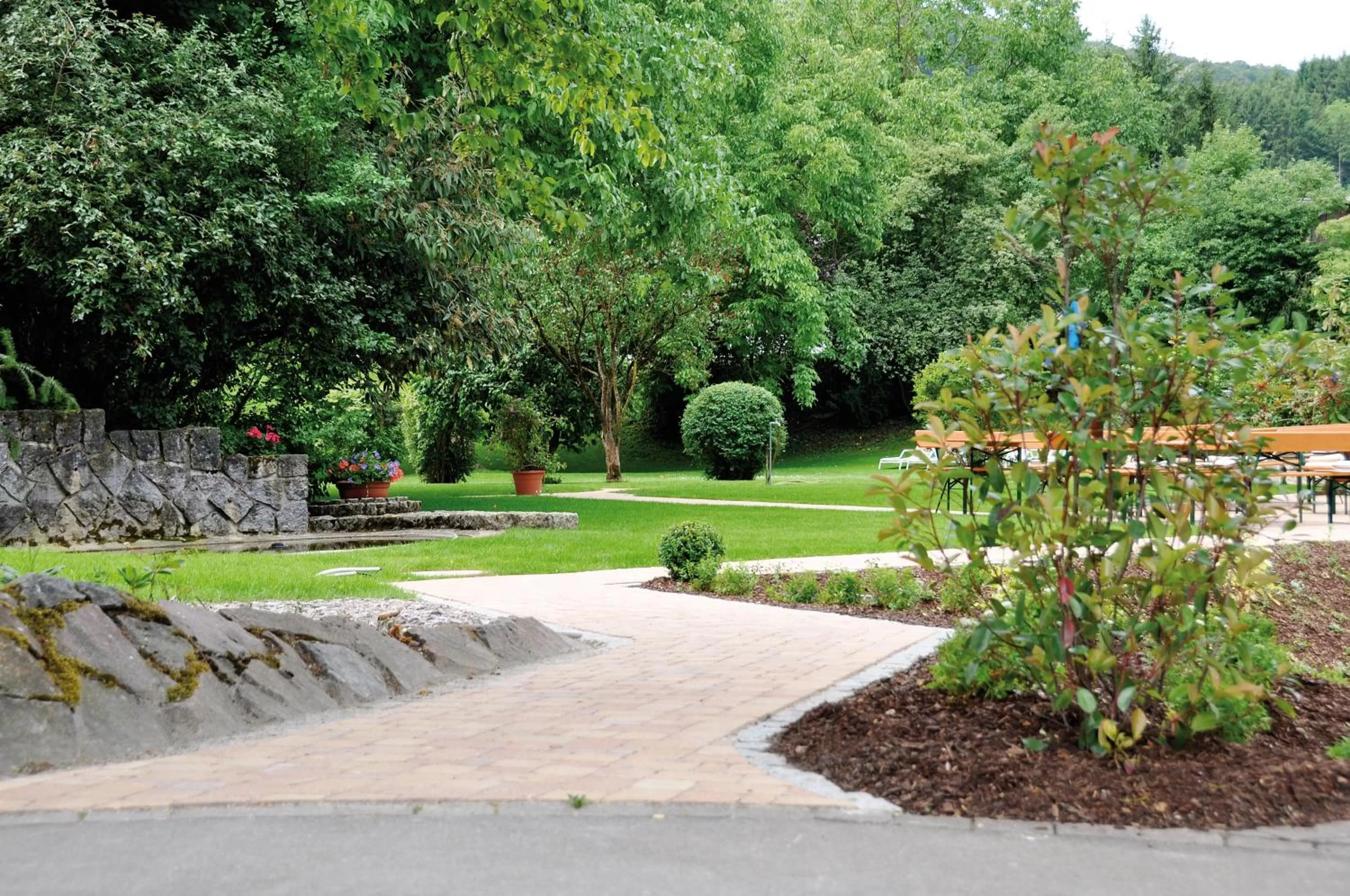Garden in Gartenhotel Feldeck