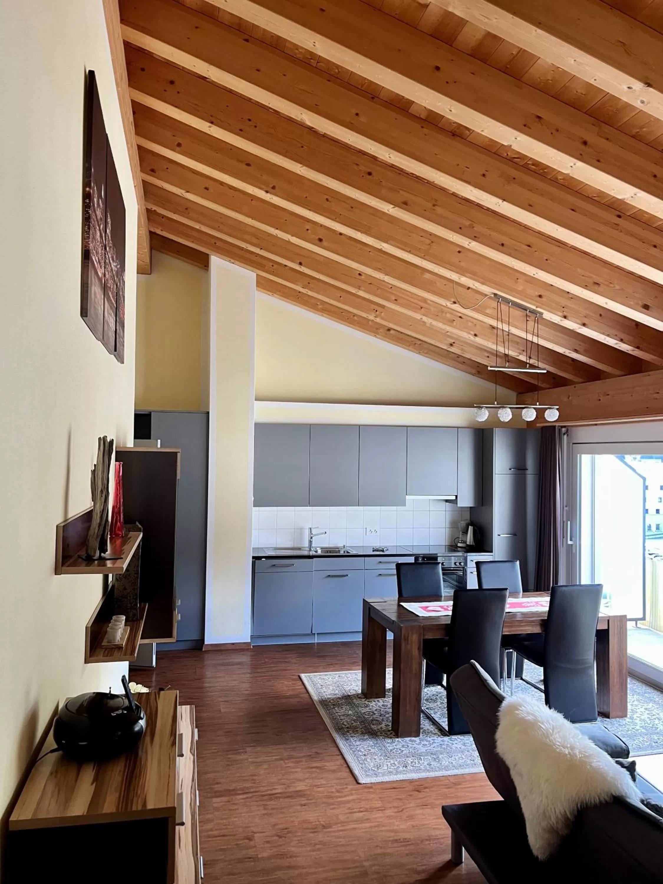 Food in Aladin Apartments St Moritz