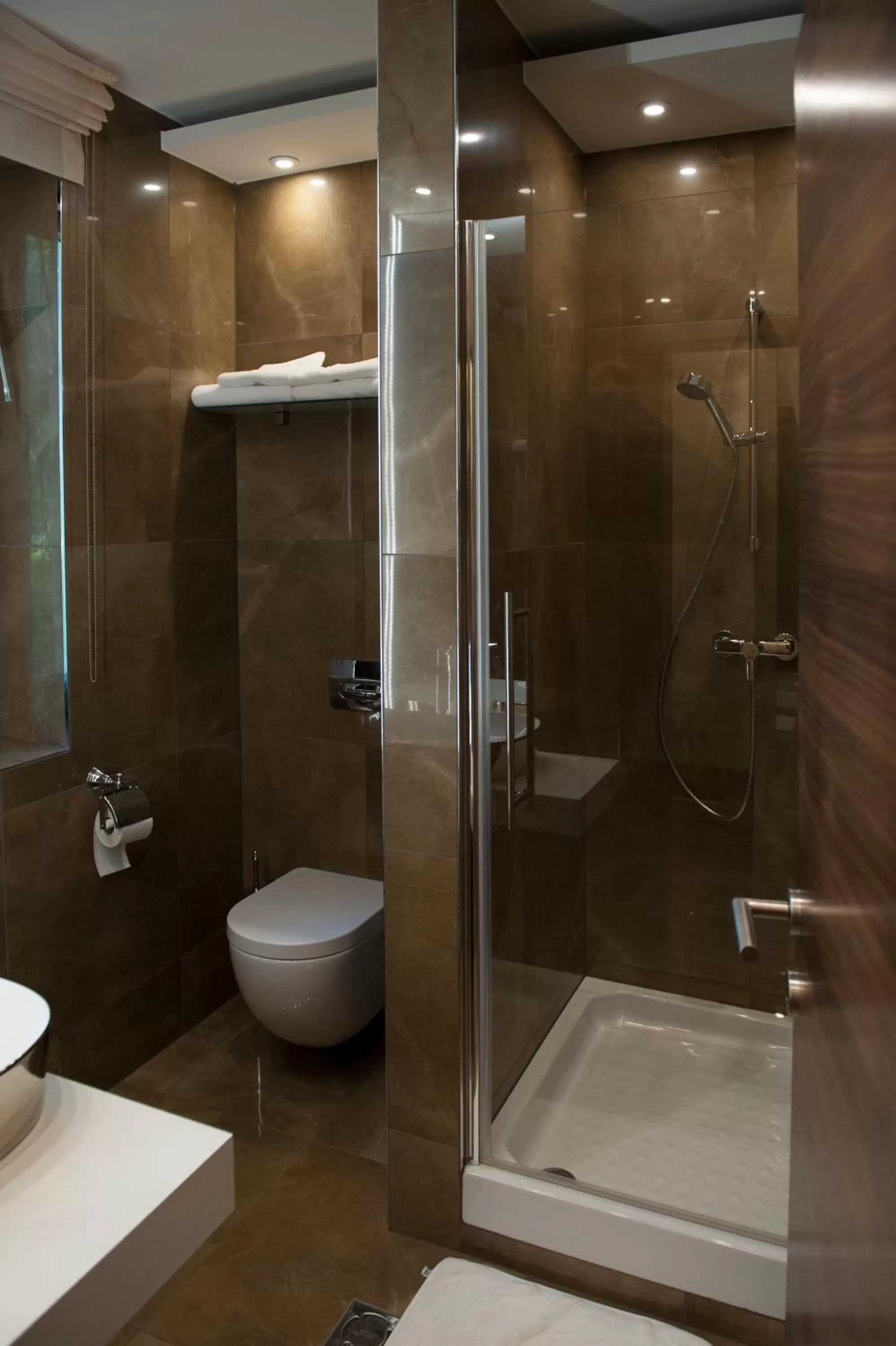 Bathroom in Varga Tanya Hotel