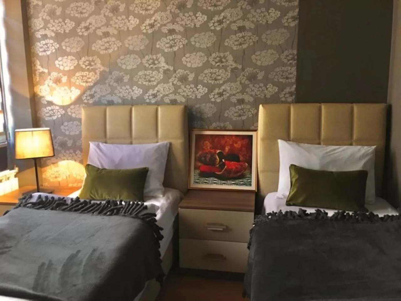 Shower in Hotel Corner