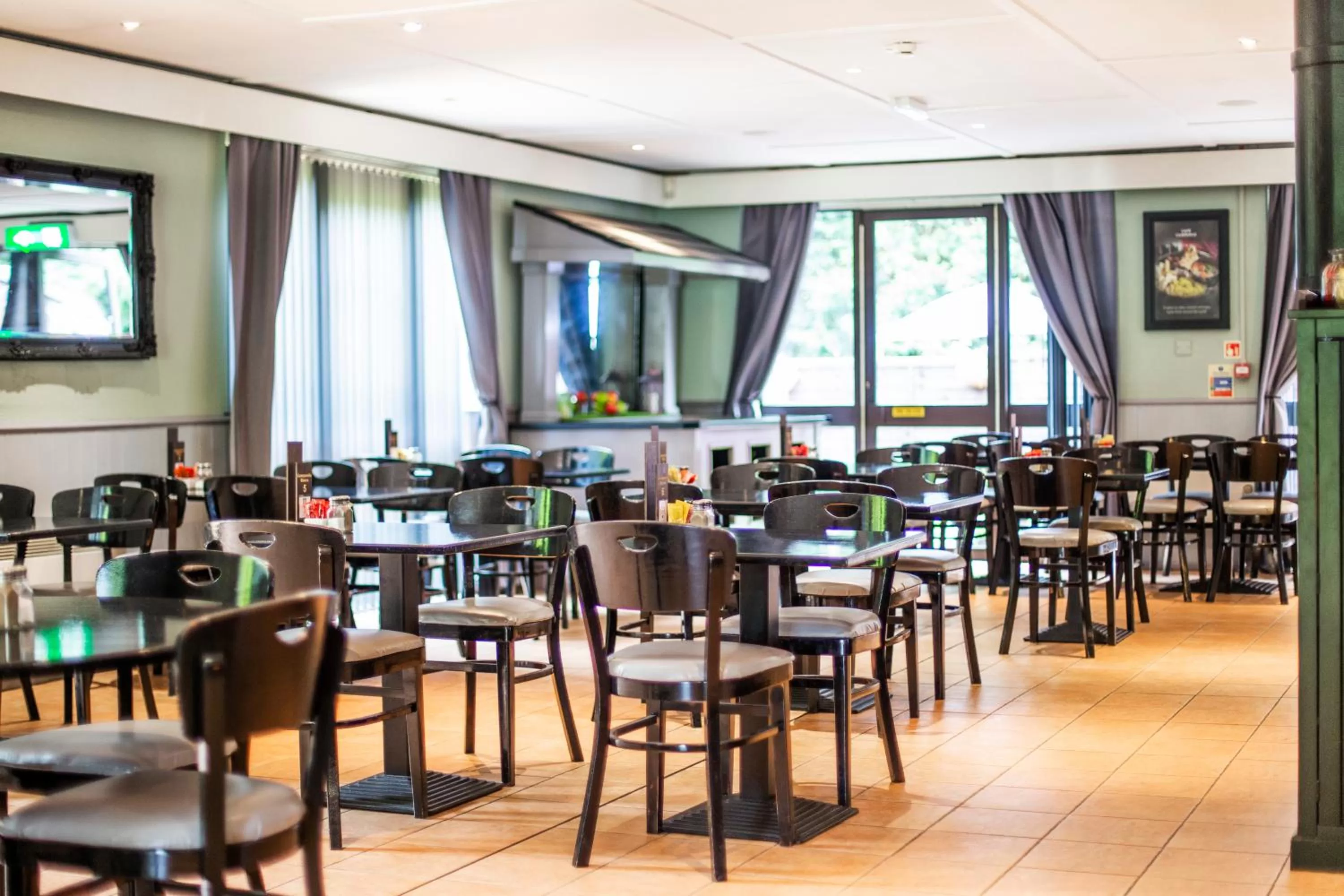 Restaurant/places to eat in The Reston Hotel, Part of AG Collection