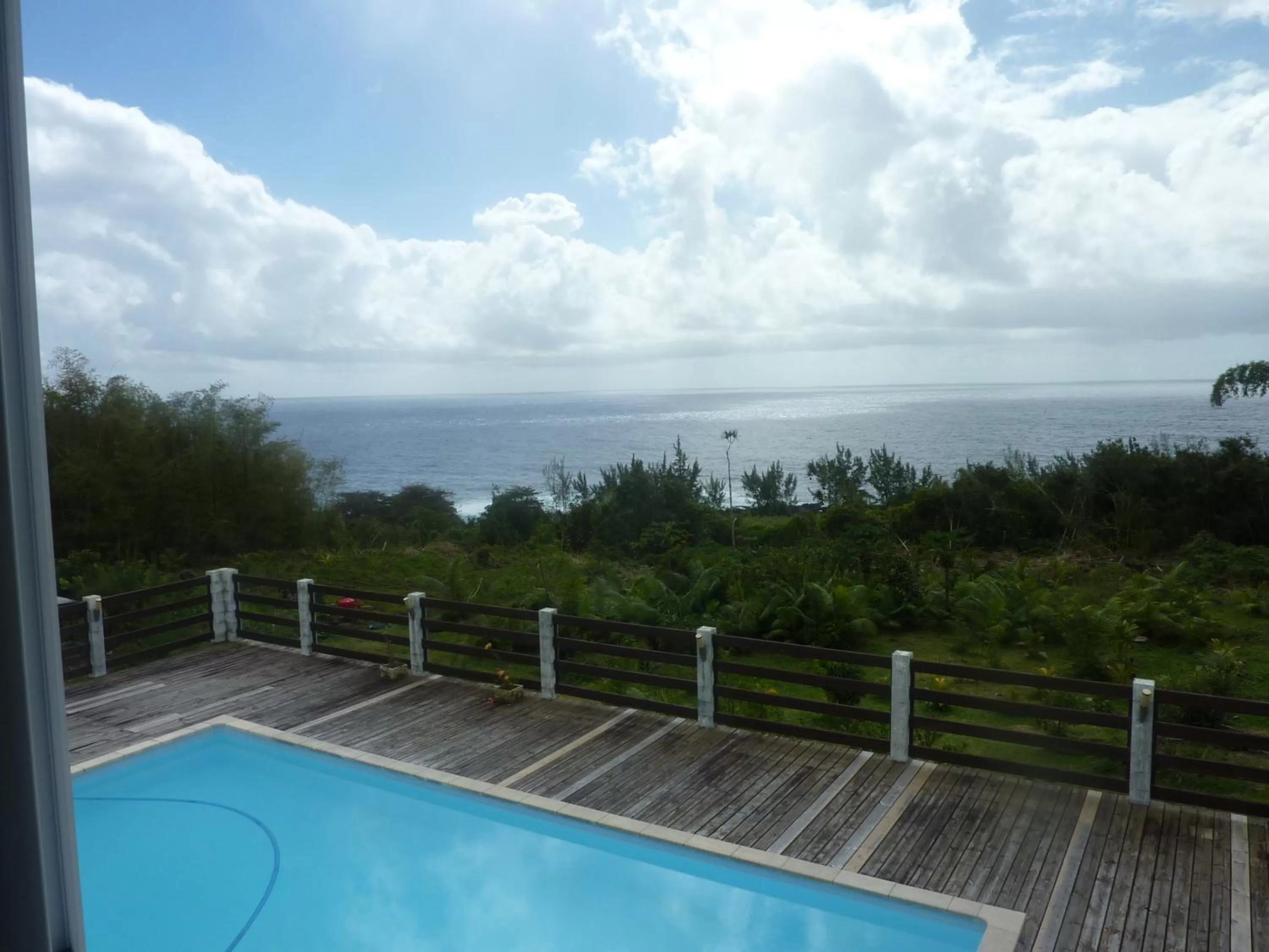 Pool view in La Pointe au Corail
