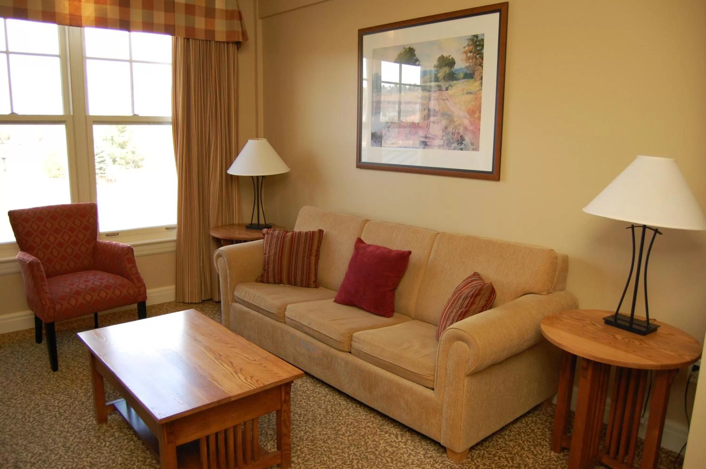 Living room, Seating Area in Calabogie Peaks Hotel, Ascend Hotel Collection