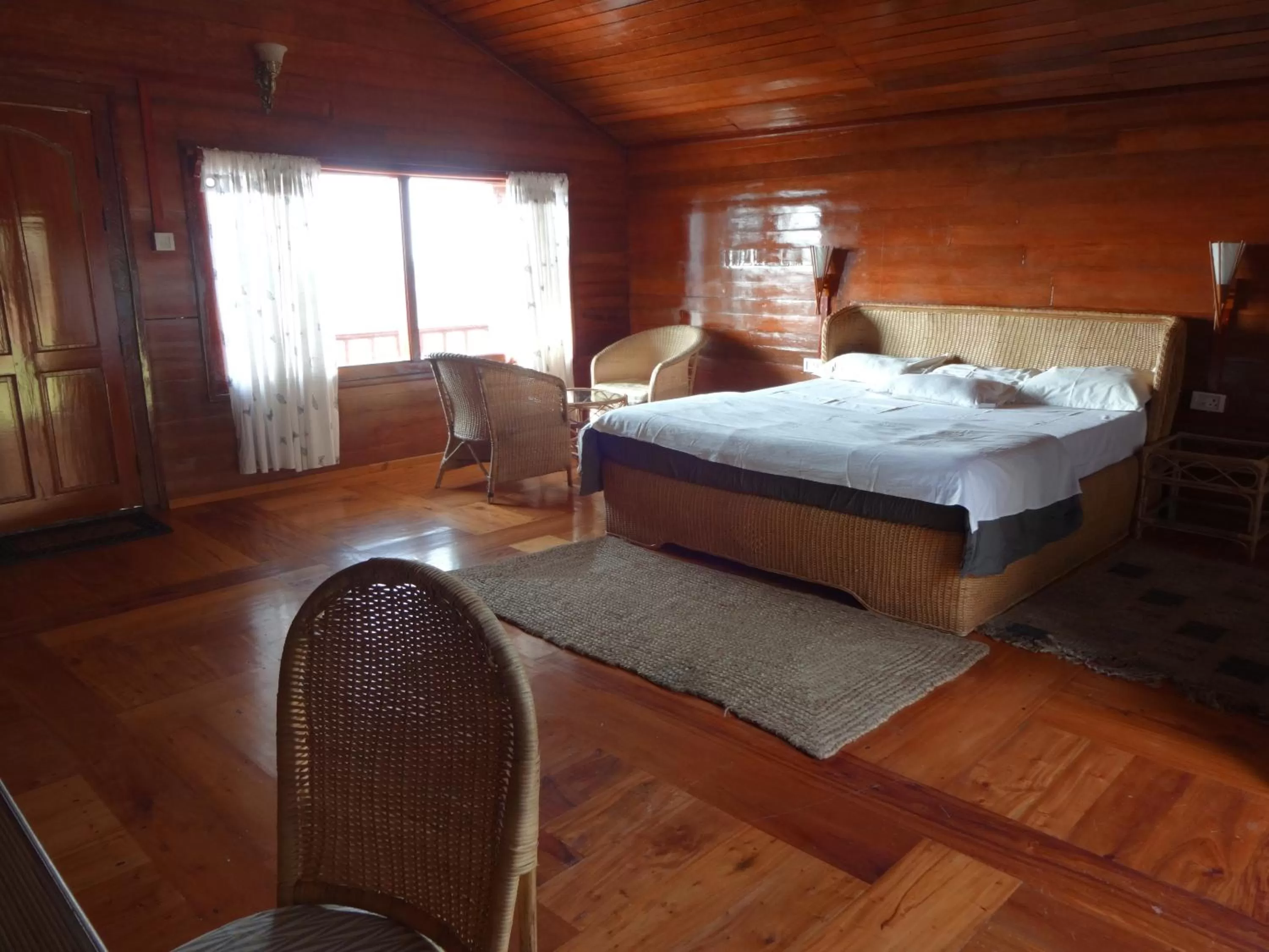 Bed in Surya Holidays Kodaikanal