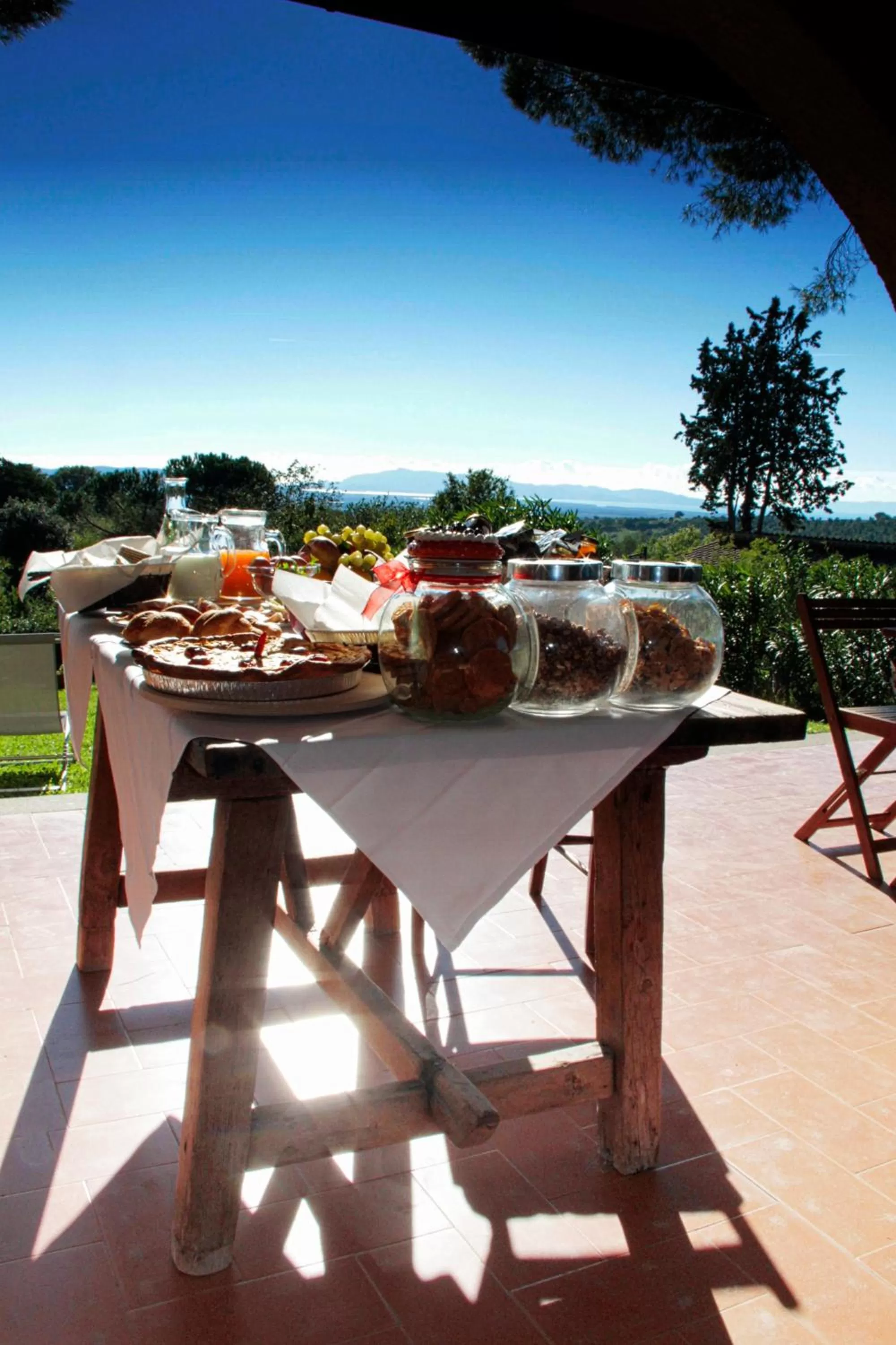 Buffet breakfast in Locanda Delle Mura Anna De Croy