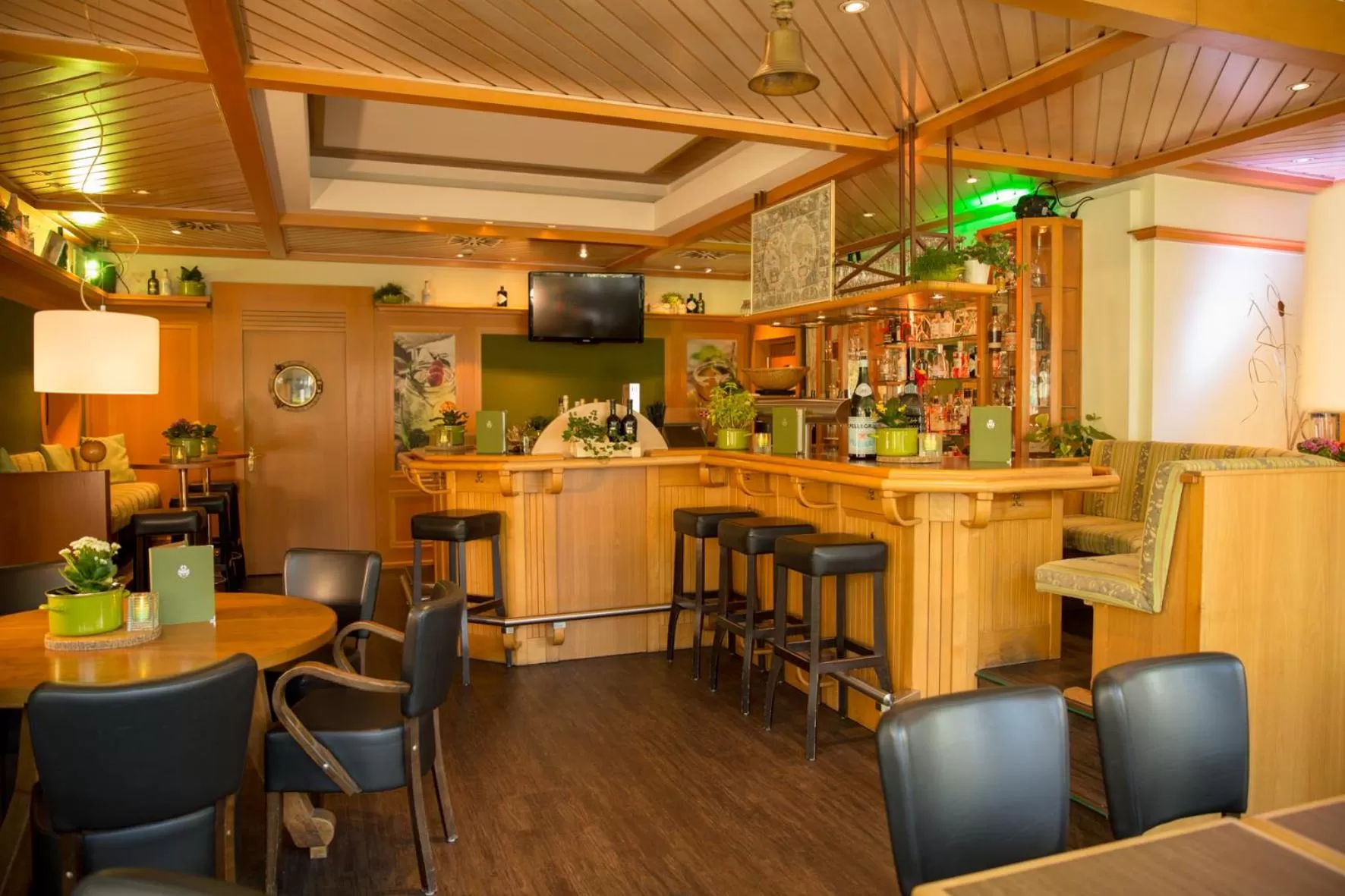 Lounge or bar in Seehotel Fährhaus