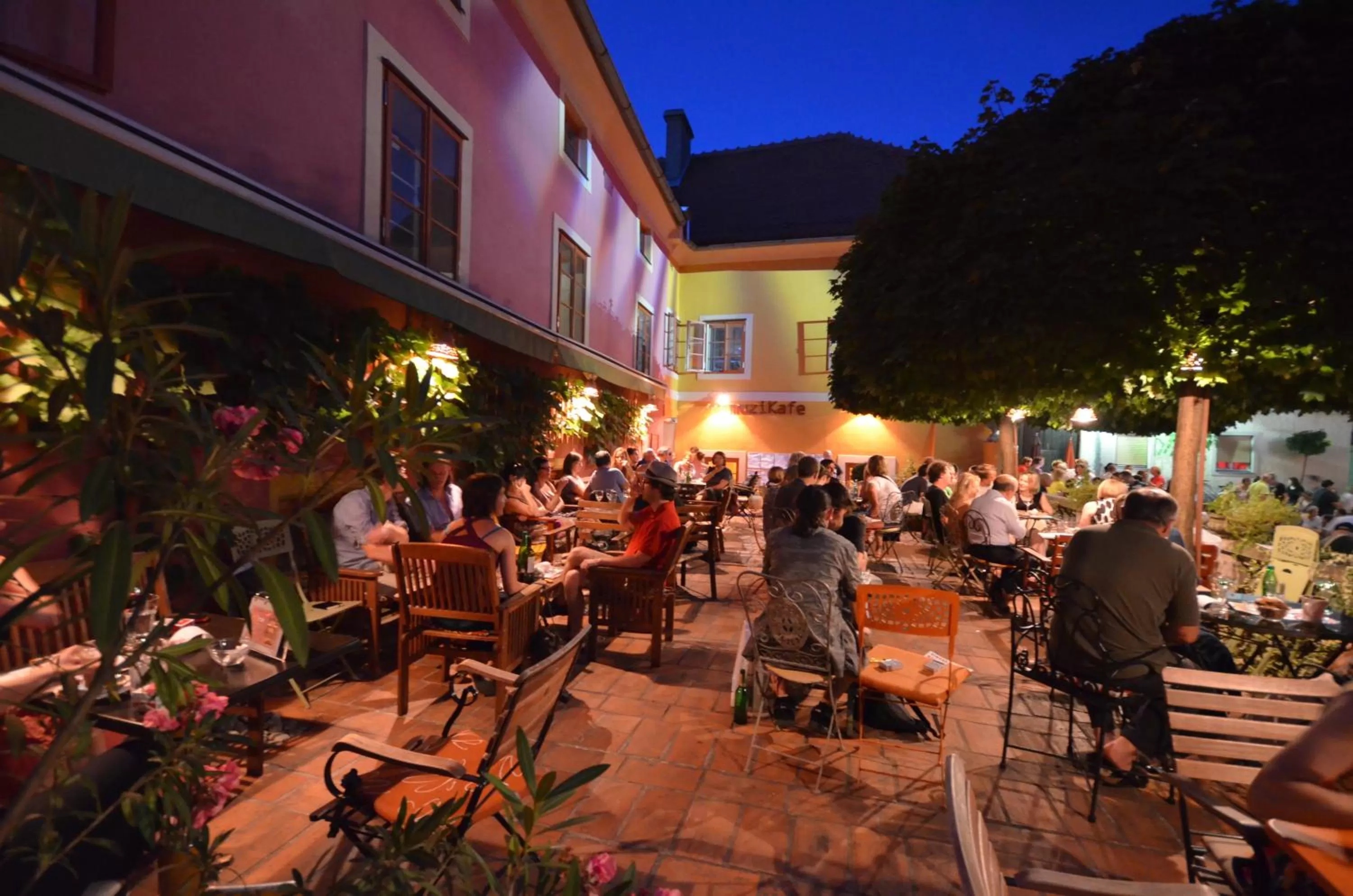 Balcony/Terrace, Restaurant/Places to Eat in MuziKafe - Home of Culture
