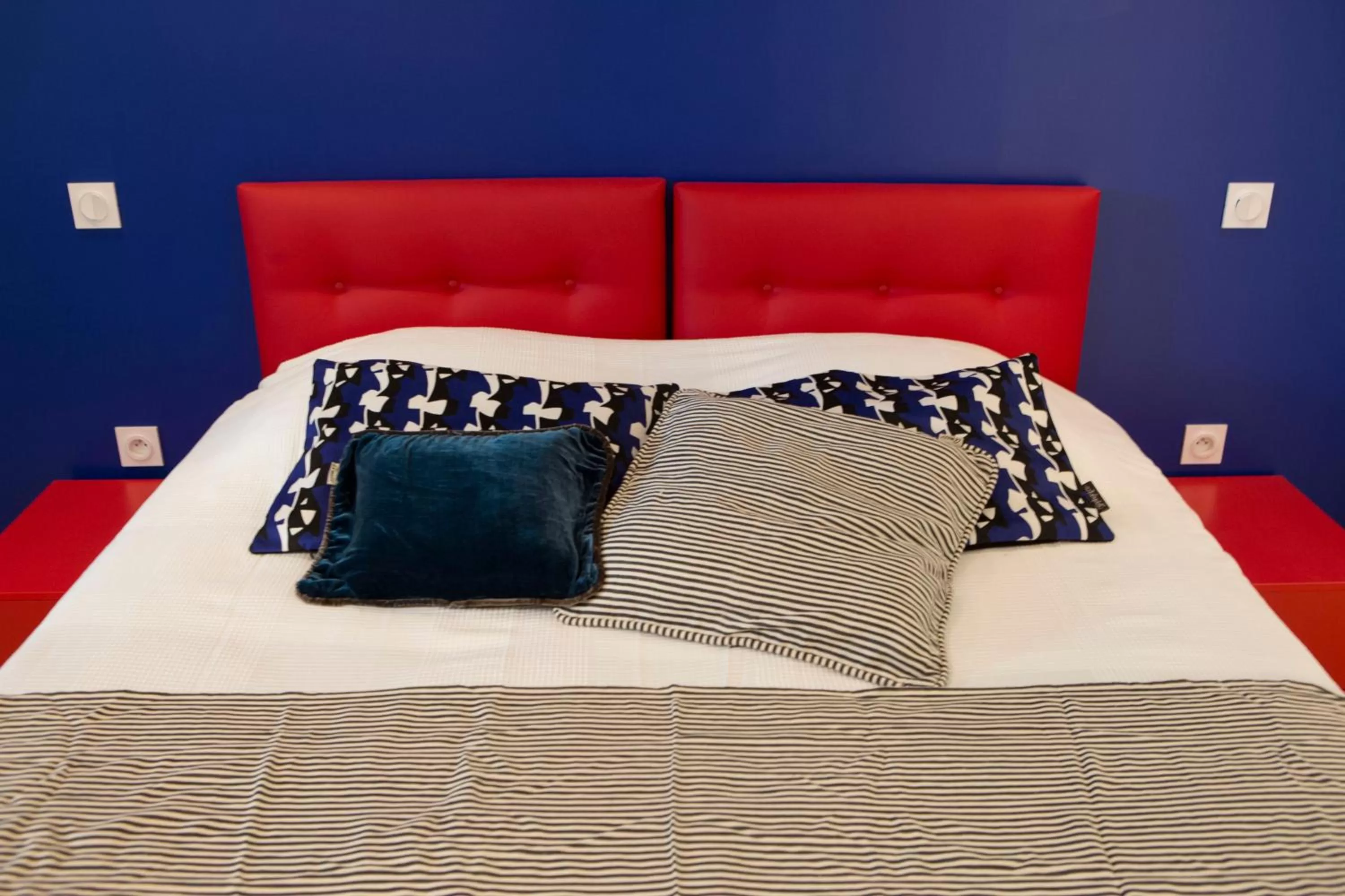 Decorative detail, Bed in Douce Nuits