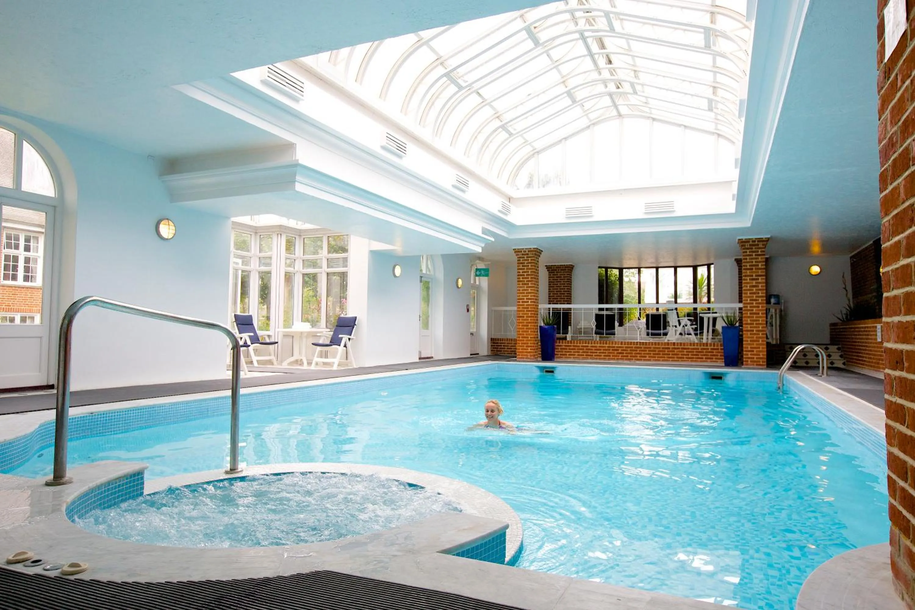 Swimming pool in Tylney Hall Hotel