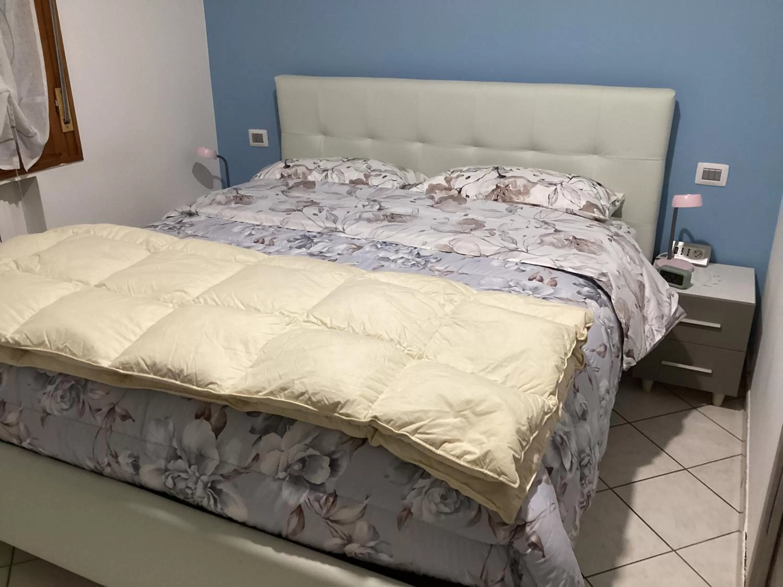Bed in Bed and Breakfast da Giuseppe, Camere vicino stabilimento Ferrari