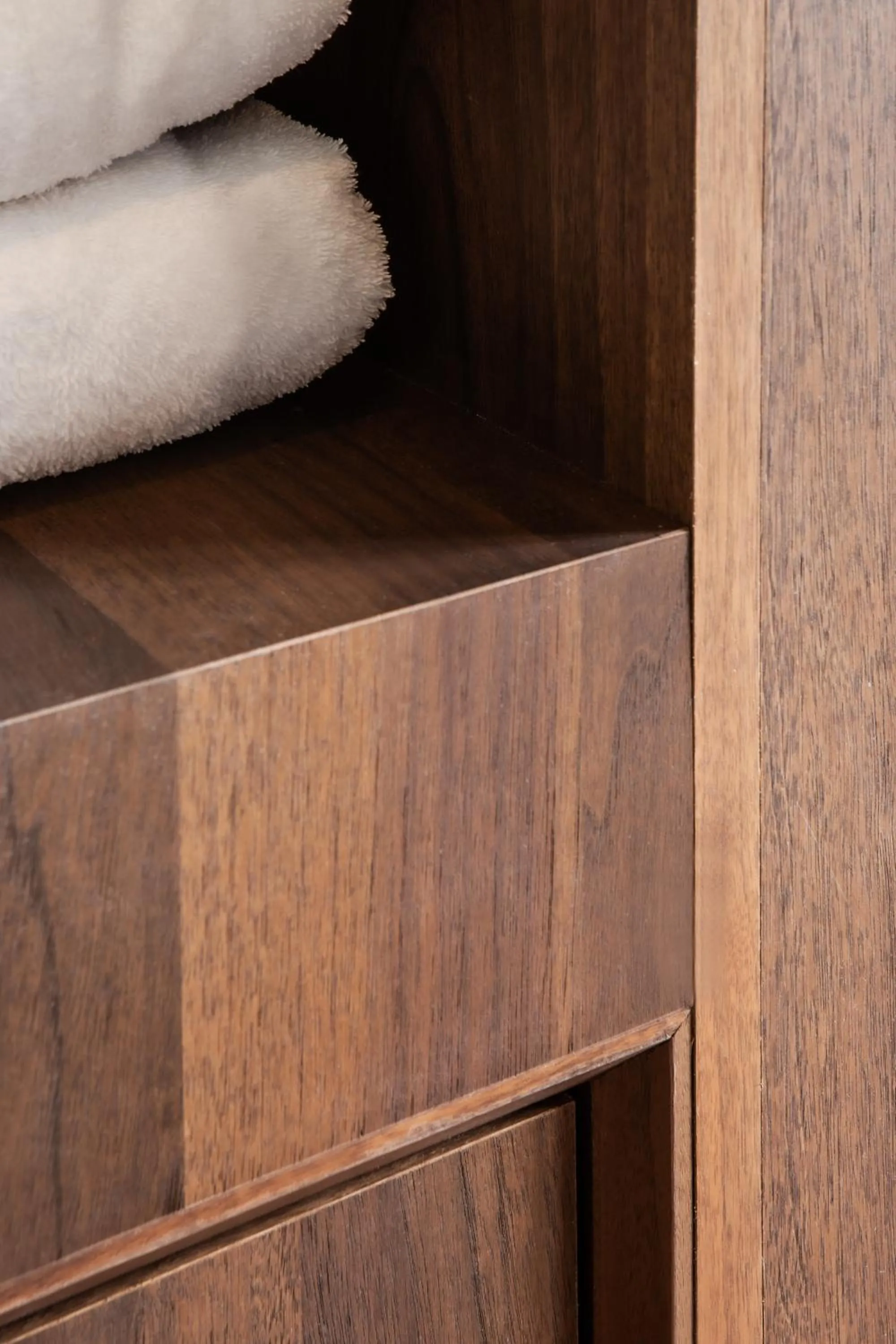 wardrobe in Hotel Flanelles Paris