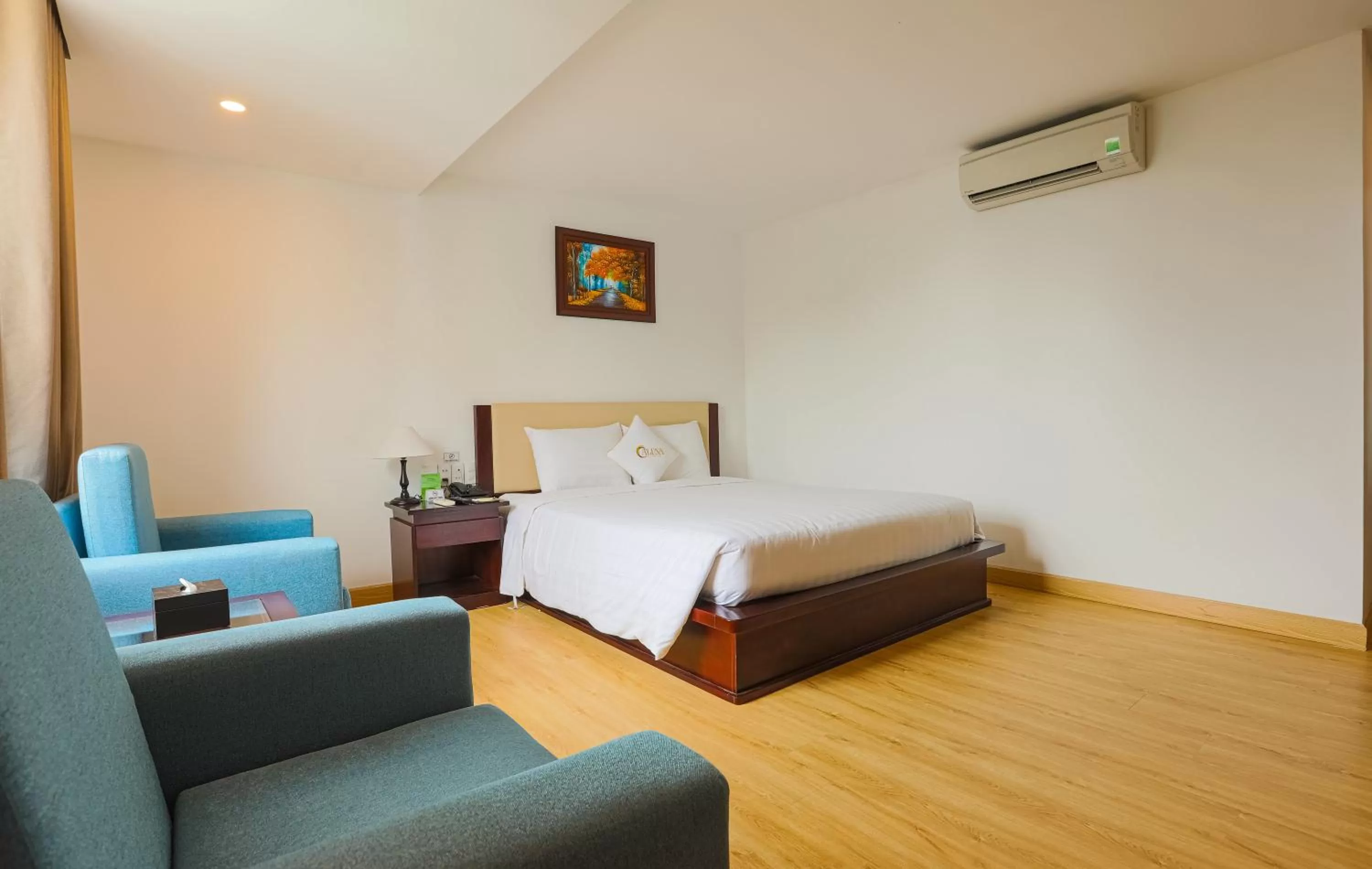 Bed in ALUNA Ben Thanh Hotel