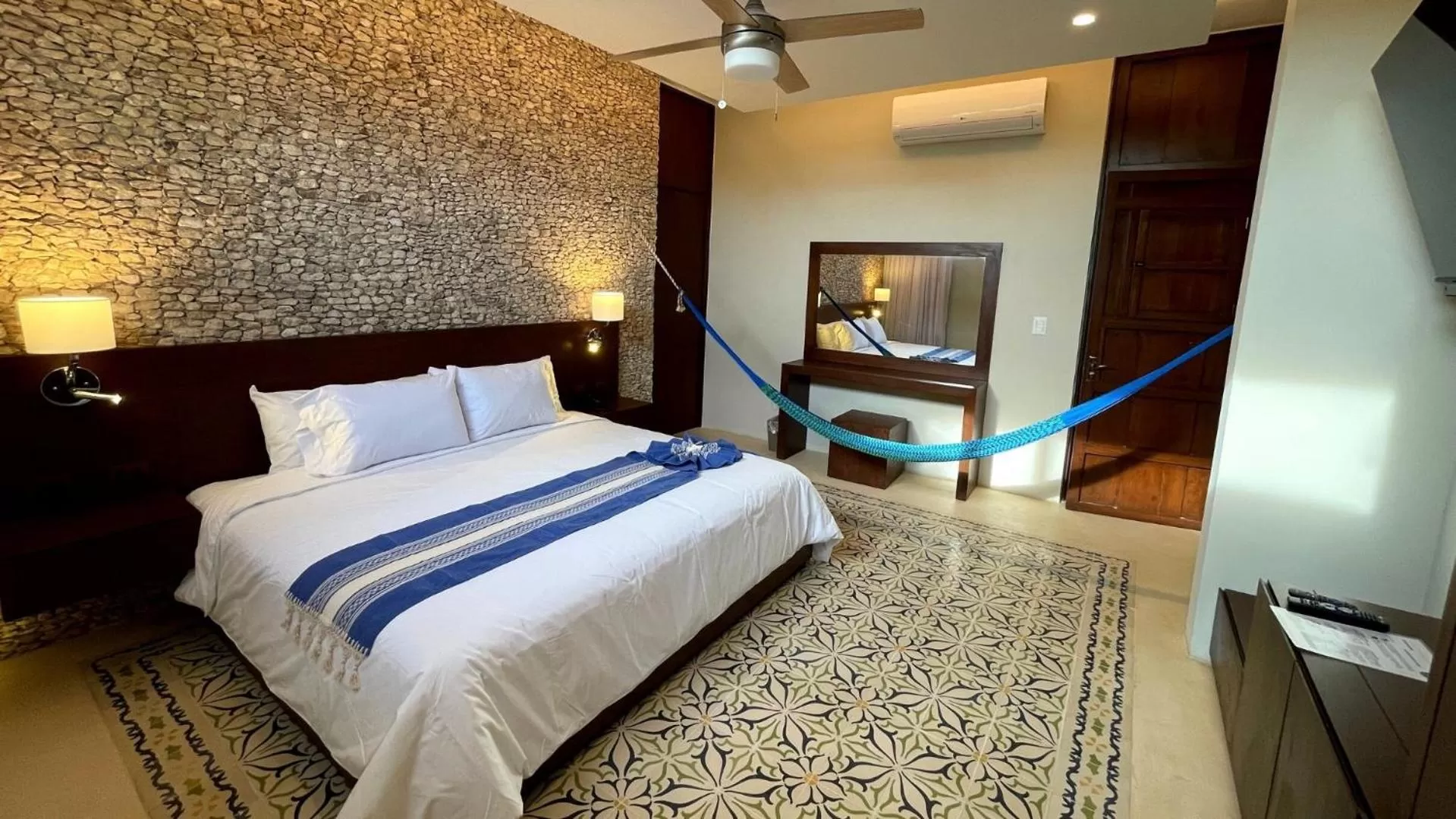 Bed in Hotel Marionetas