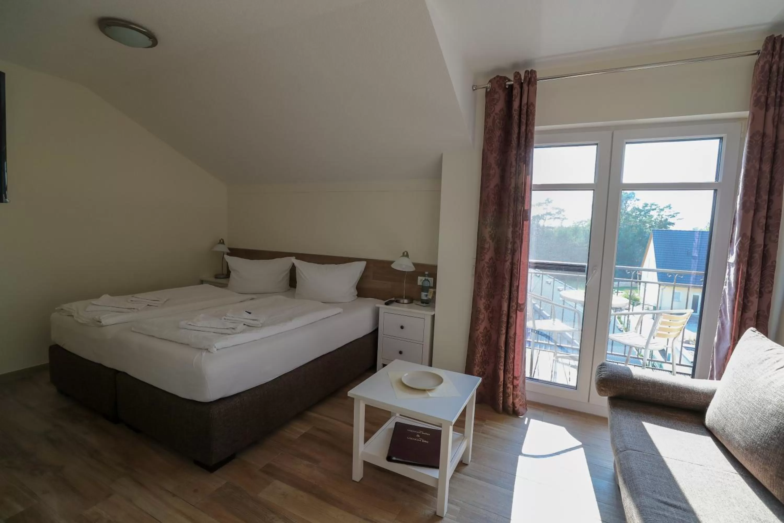 Photo of the whole room, Bed in Usedom Bike Hotel & Suites