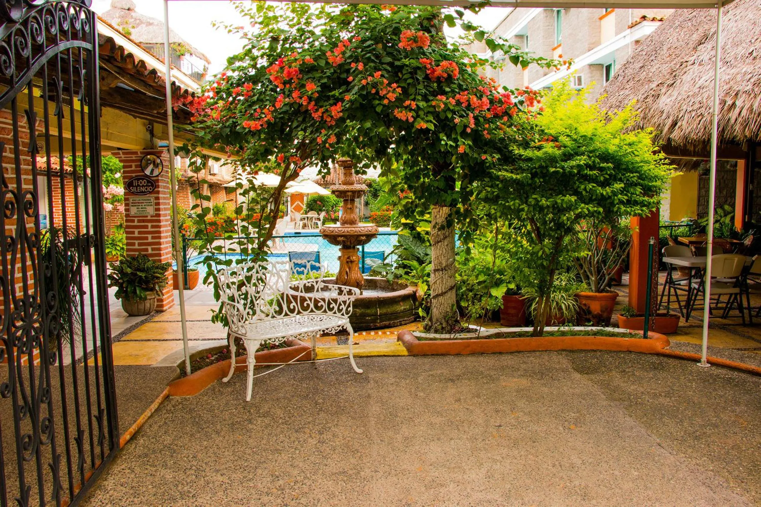 Patio in Vallartasol Hotel