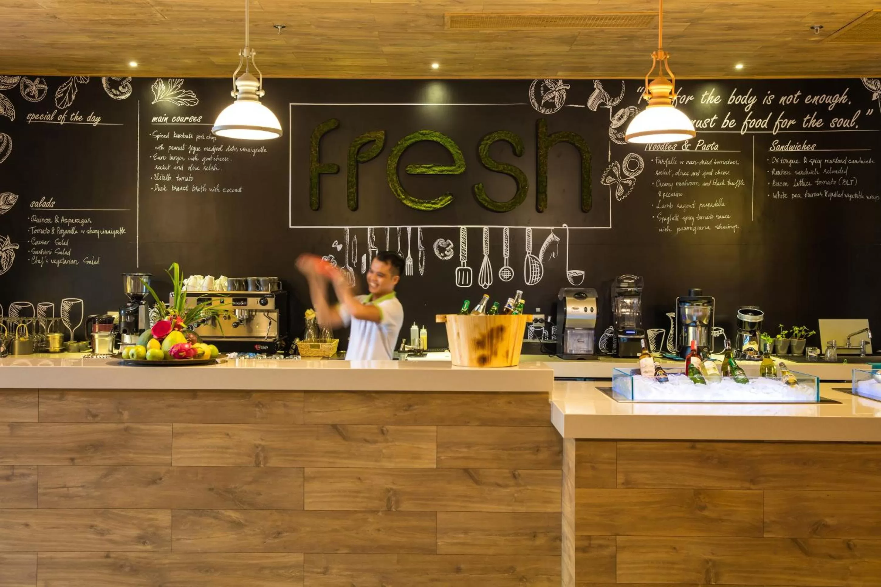 Restaurant/places to eat in Fusion Suites Saigon