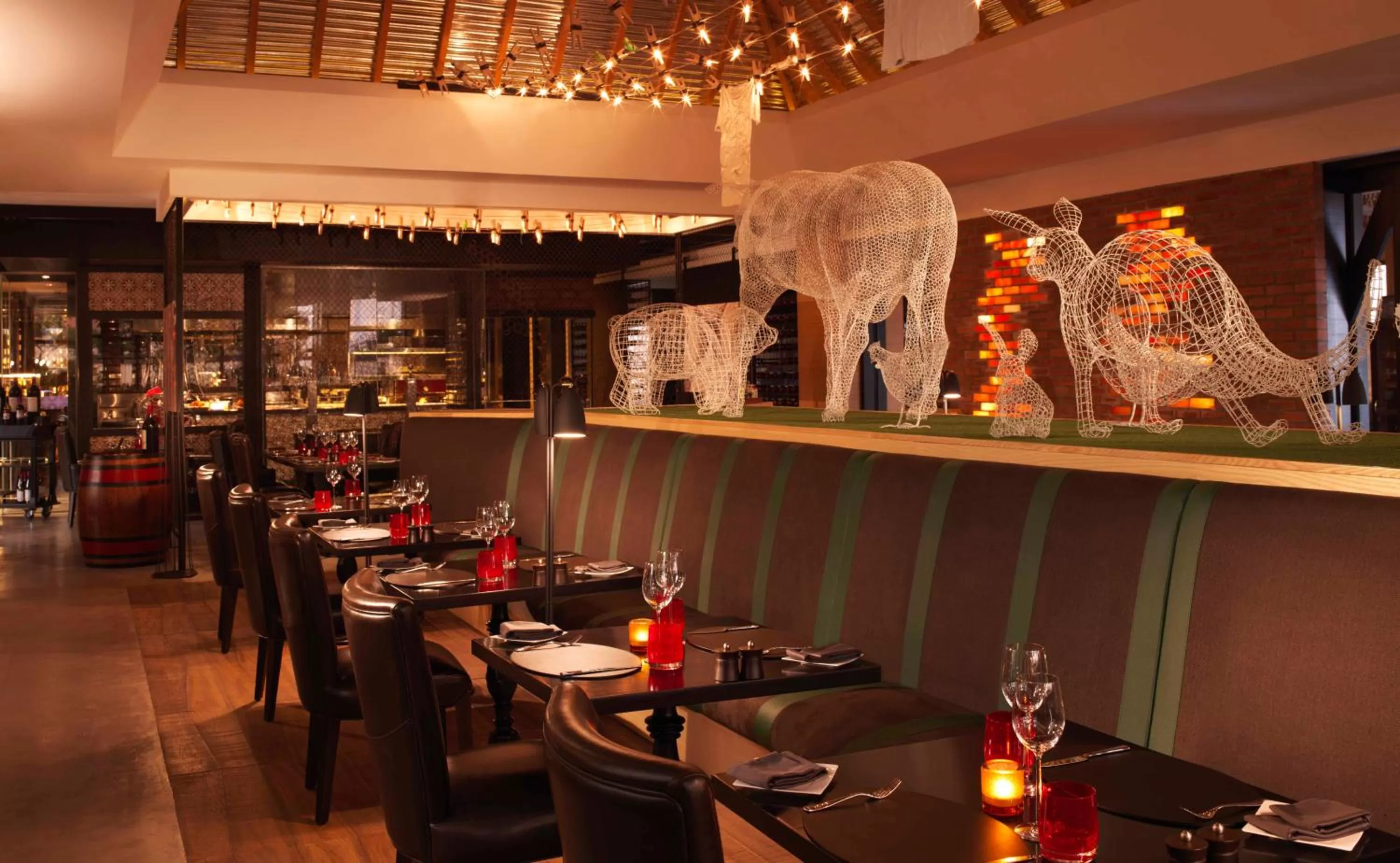 Restaurant/places to eat in Anantara The Palm Dubai Resort