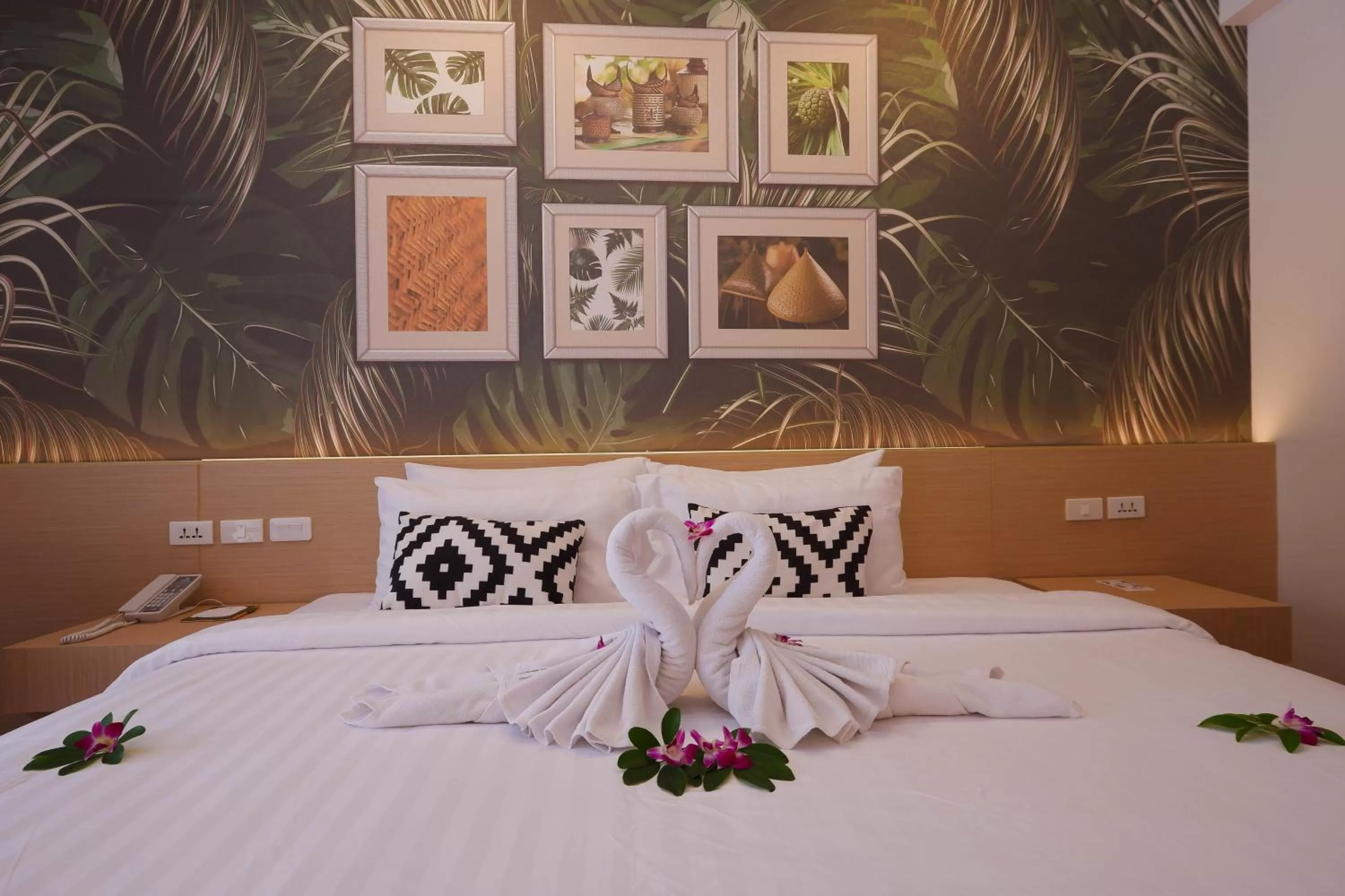 Bed in Panan Krabi Resort