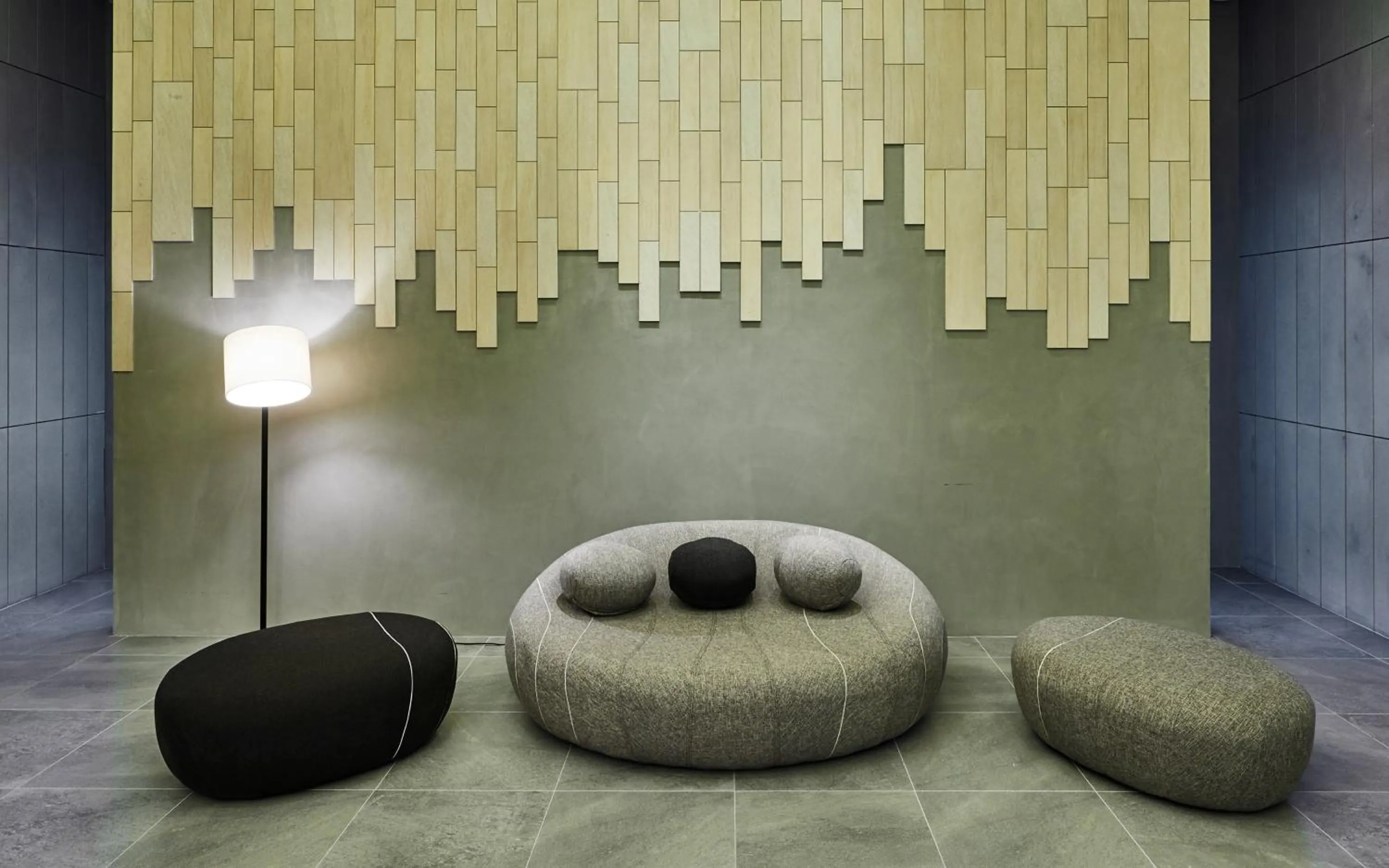 Lobby or reception in hotel riverside