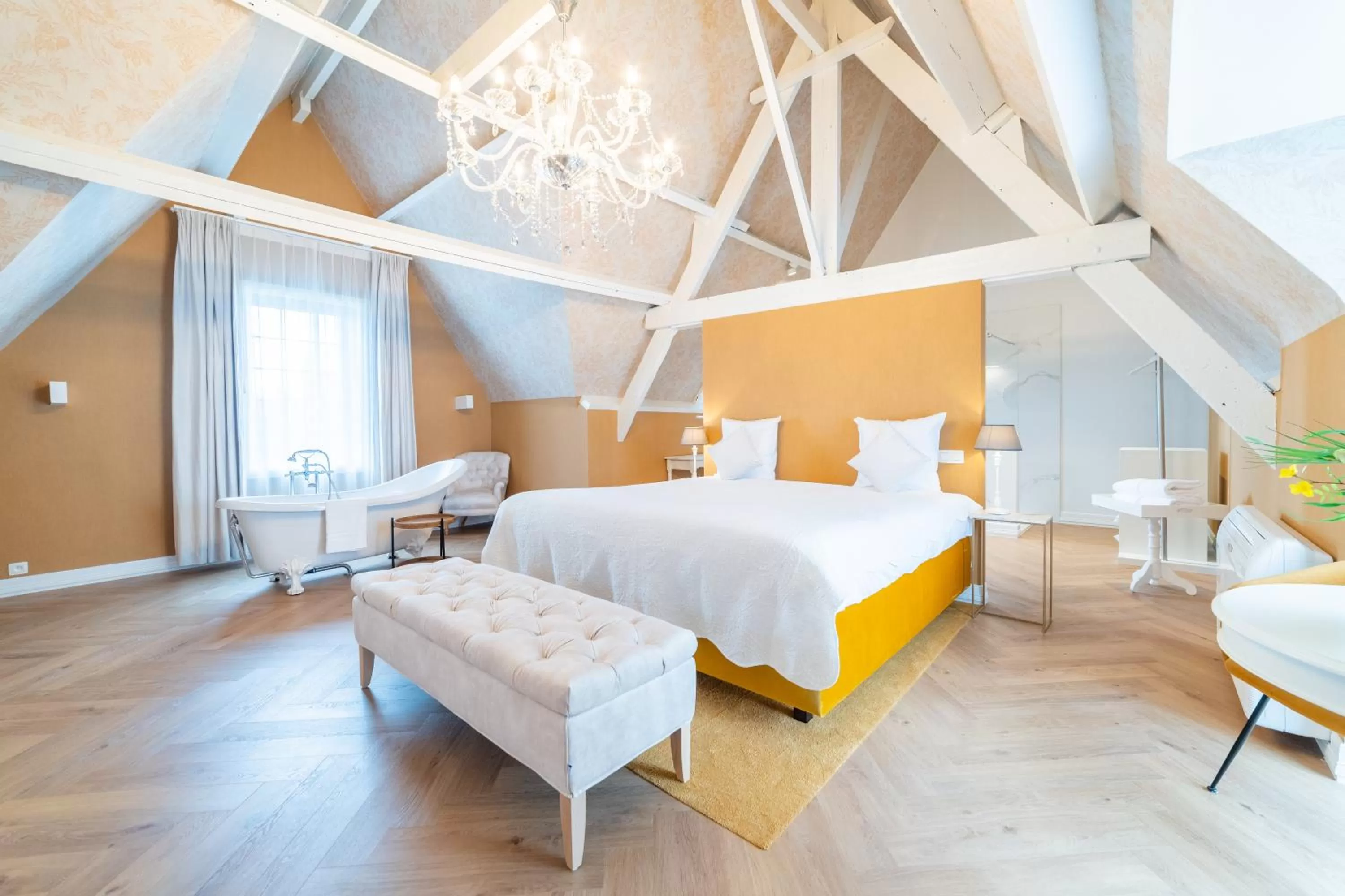 Photo of the whole room, Bed in Grand Hotel Normandy by CW Hotel Collection