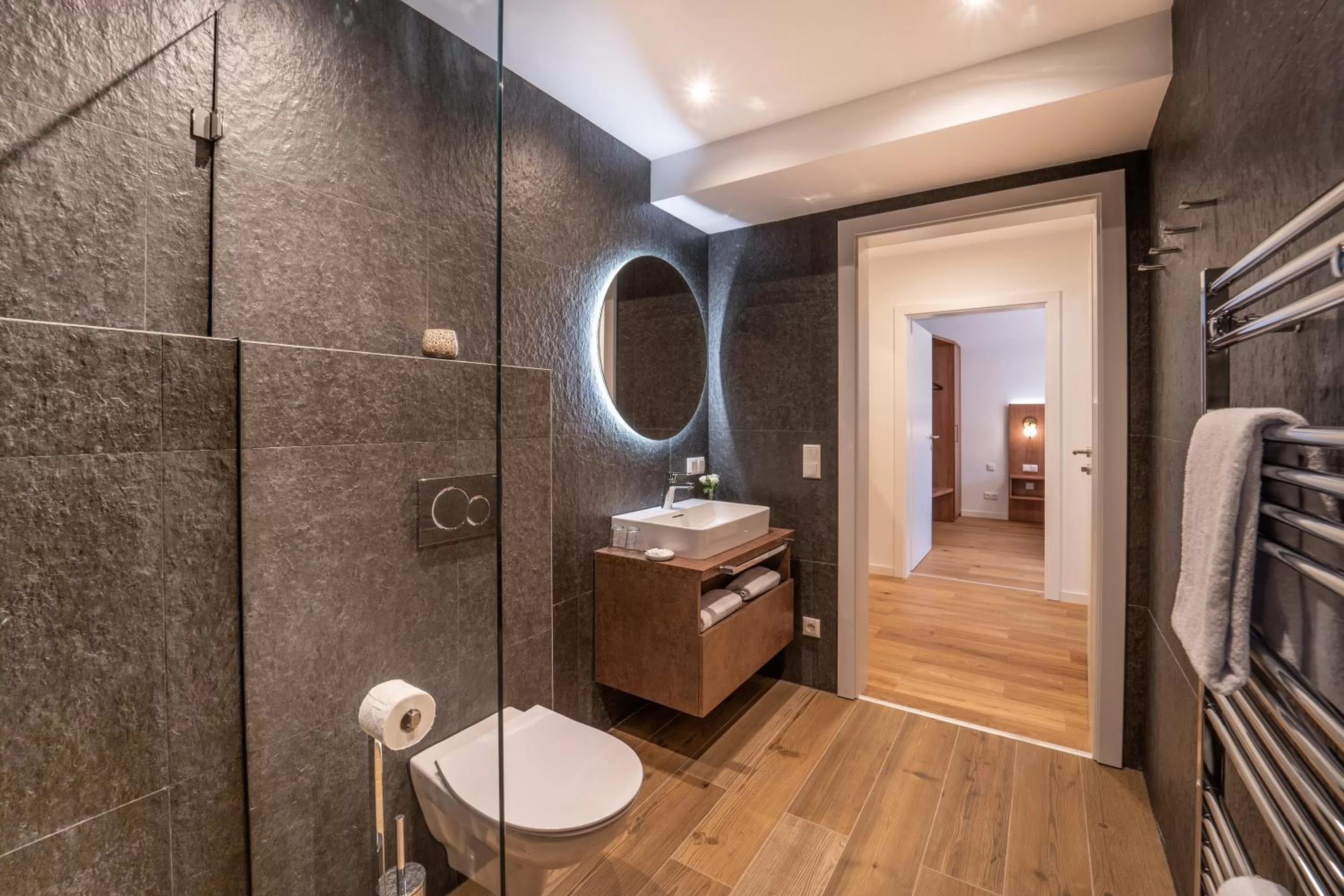 Bathroom in das mondsee