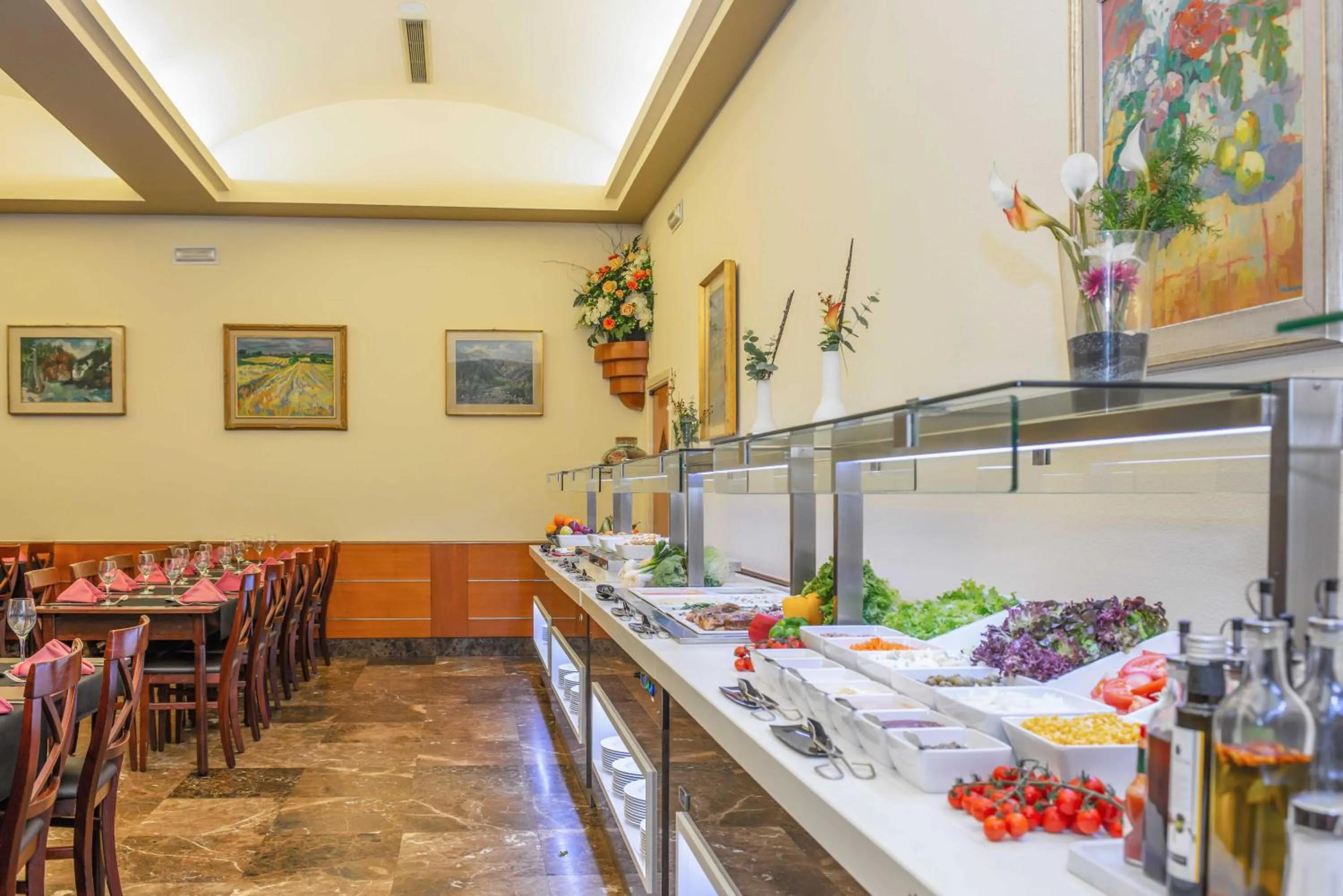 Restaurant/places to eat in Hotel & Aparthotel Cosmos