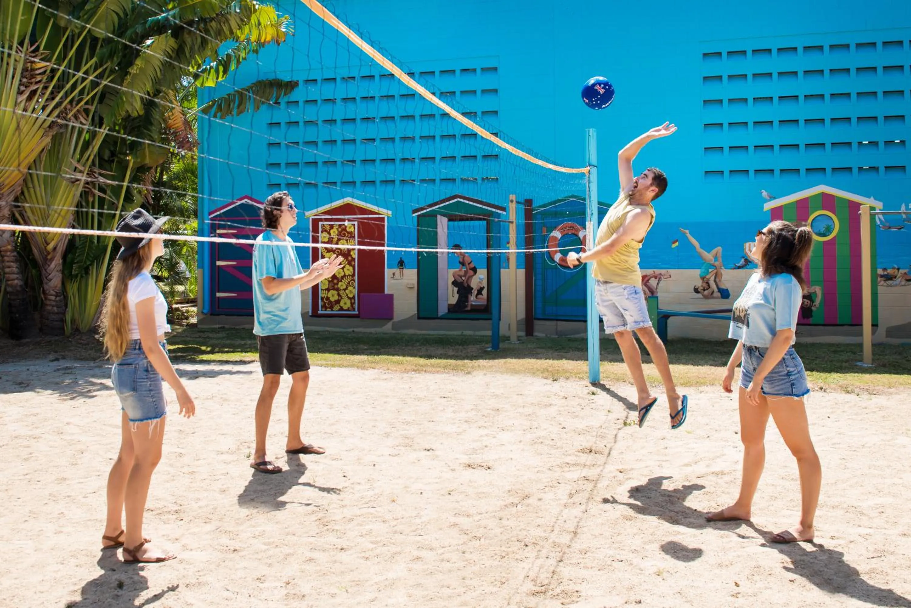 Activities in Airlie Beach Magnums - Adults Only