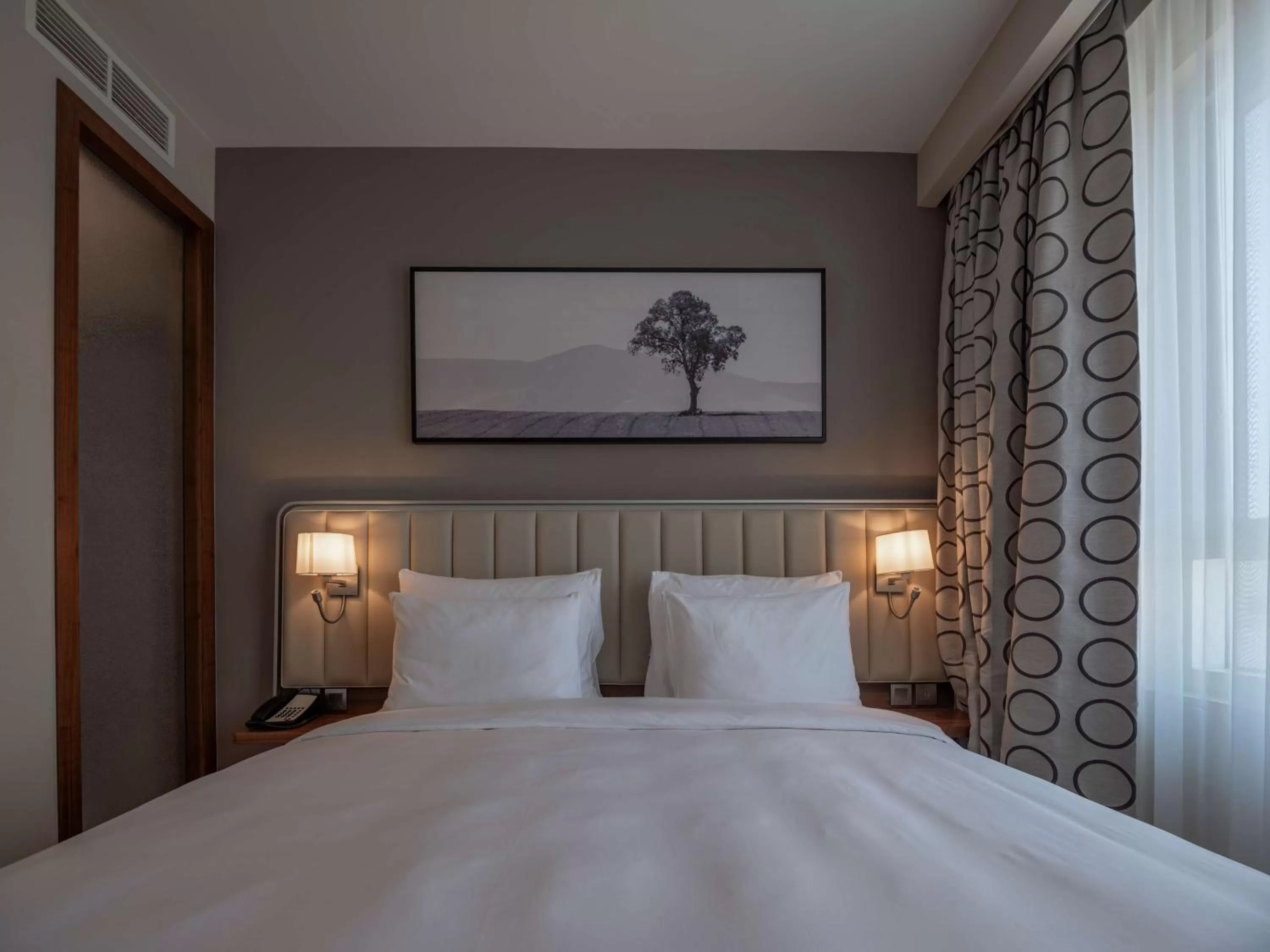 Photo of the whole room, Bed in Radisson Resort Ras Al Khaimah Marjan Island