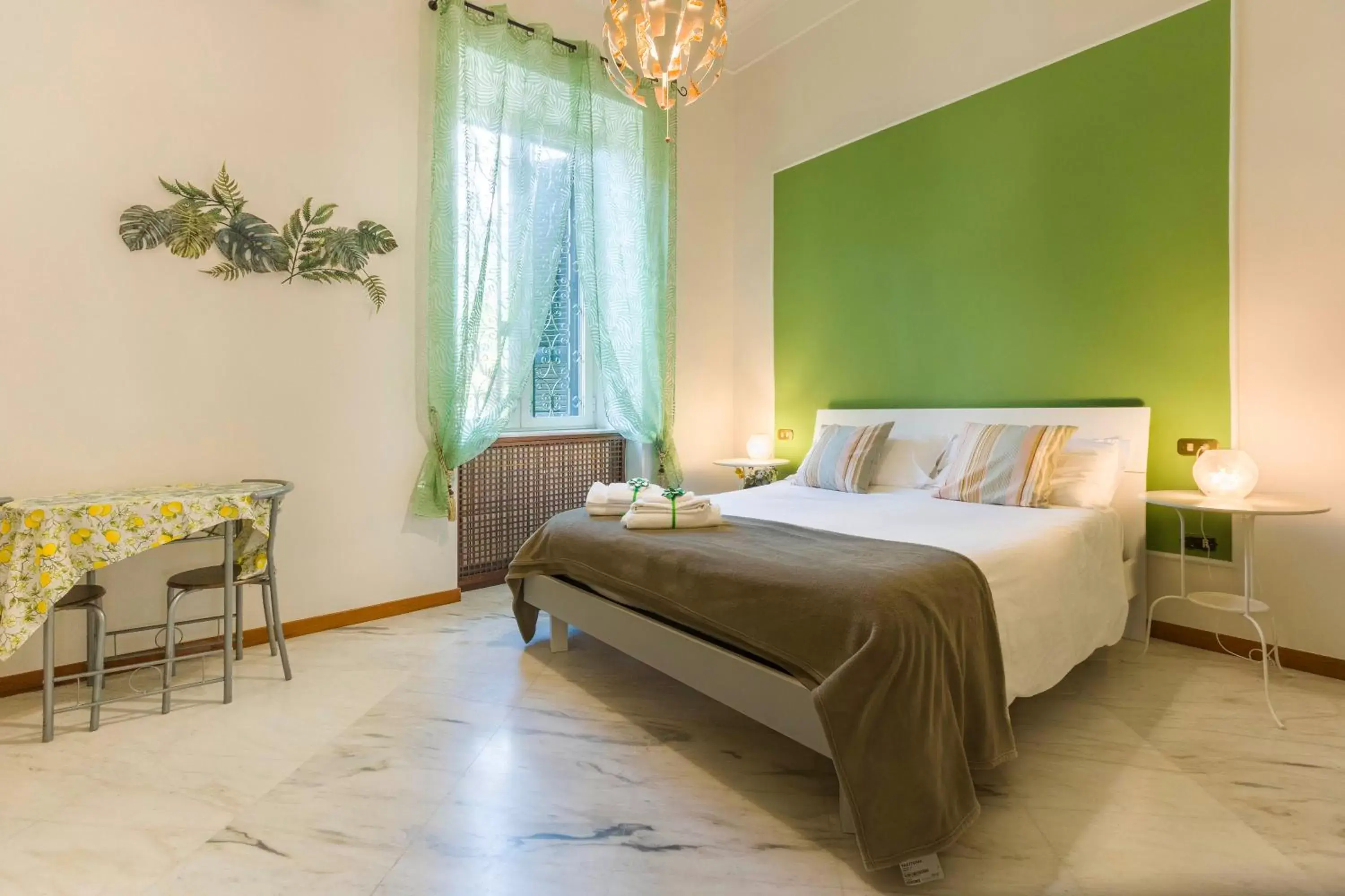 Comfort Triple Room in La Casa Del Sole A Mergellina Comfort Triple Room in La Casa Del Sole A Mergellina