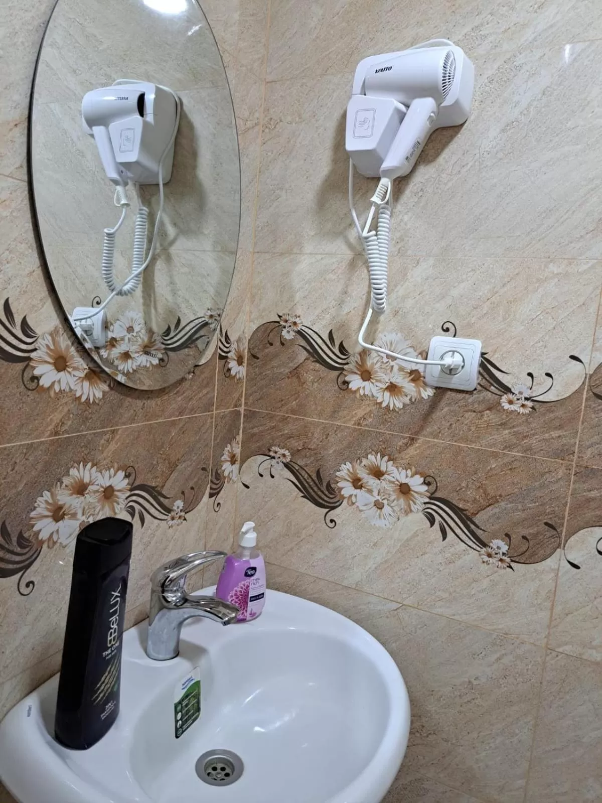 Shower, Bathroom in Guest House David's B&B