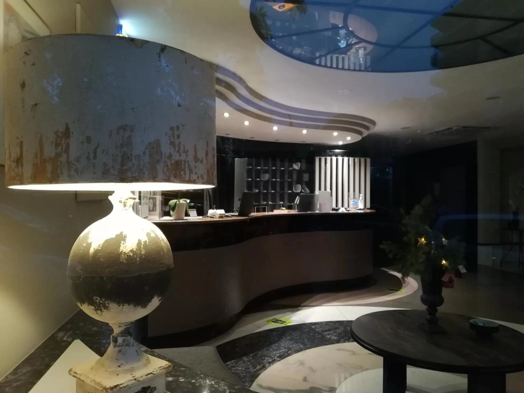 Communal lounge/ TV room in Esperia