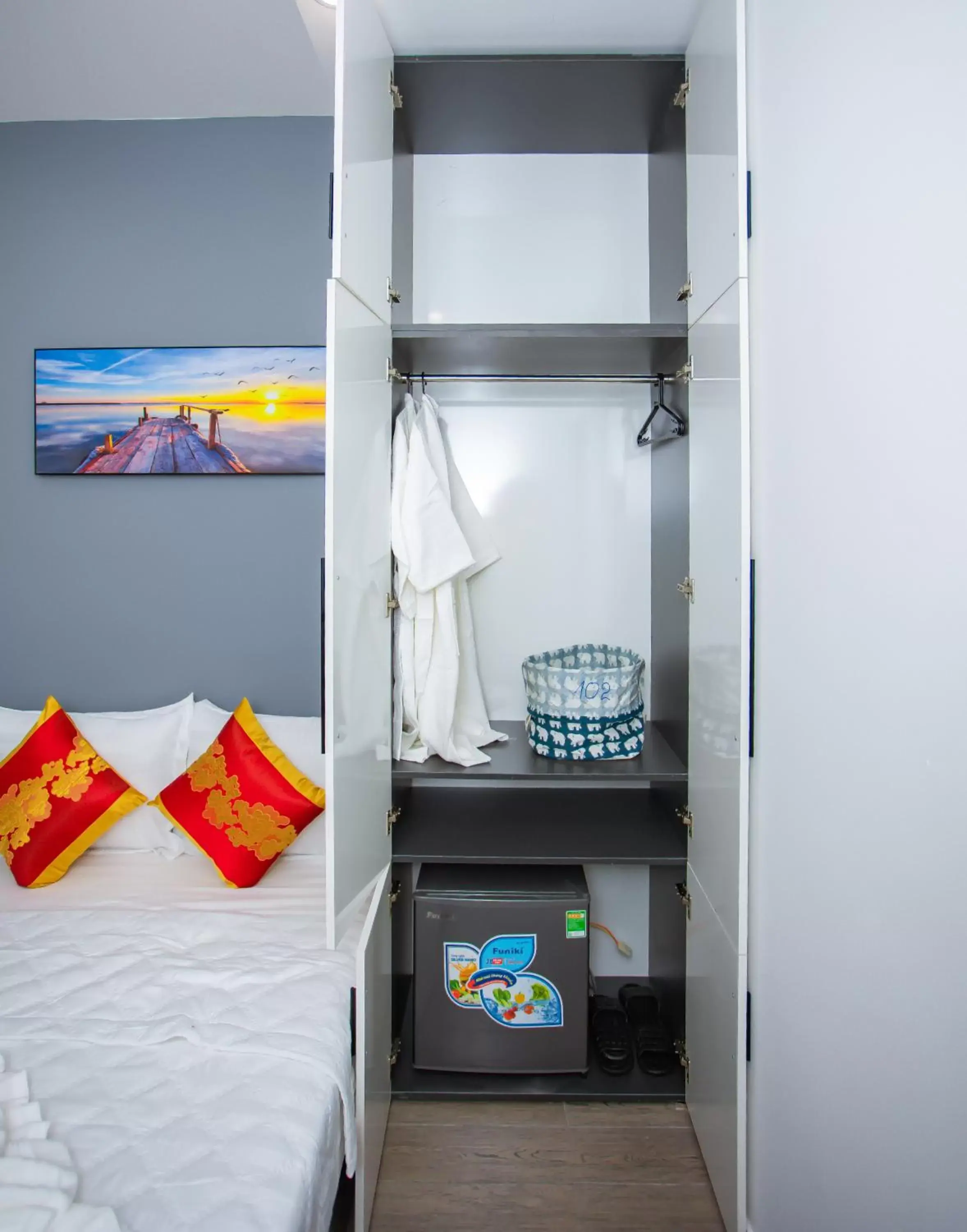 Small Double Room with Balcony in TÂY NINH CITY HOTEL Small Double Room with Balcony in TÂY NINH CITY HOTEL