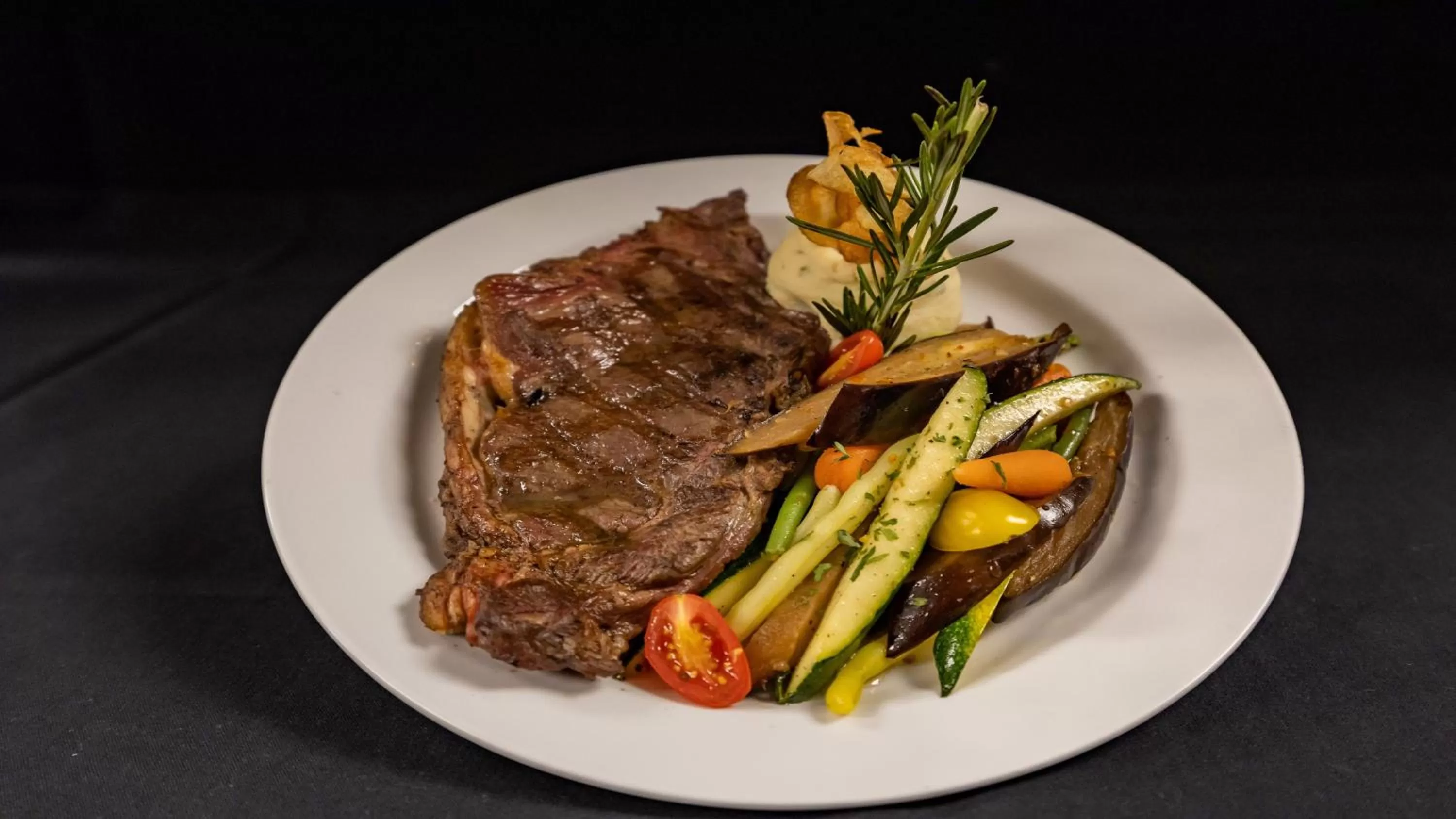 Meals in Courtyard by Marriott Atlanta Dunwoody