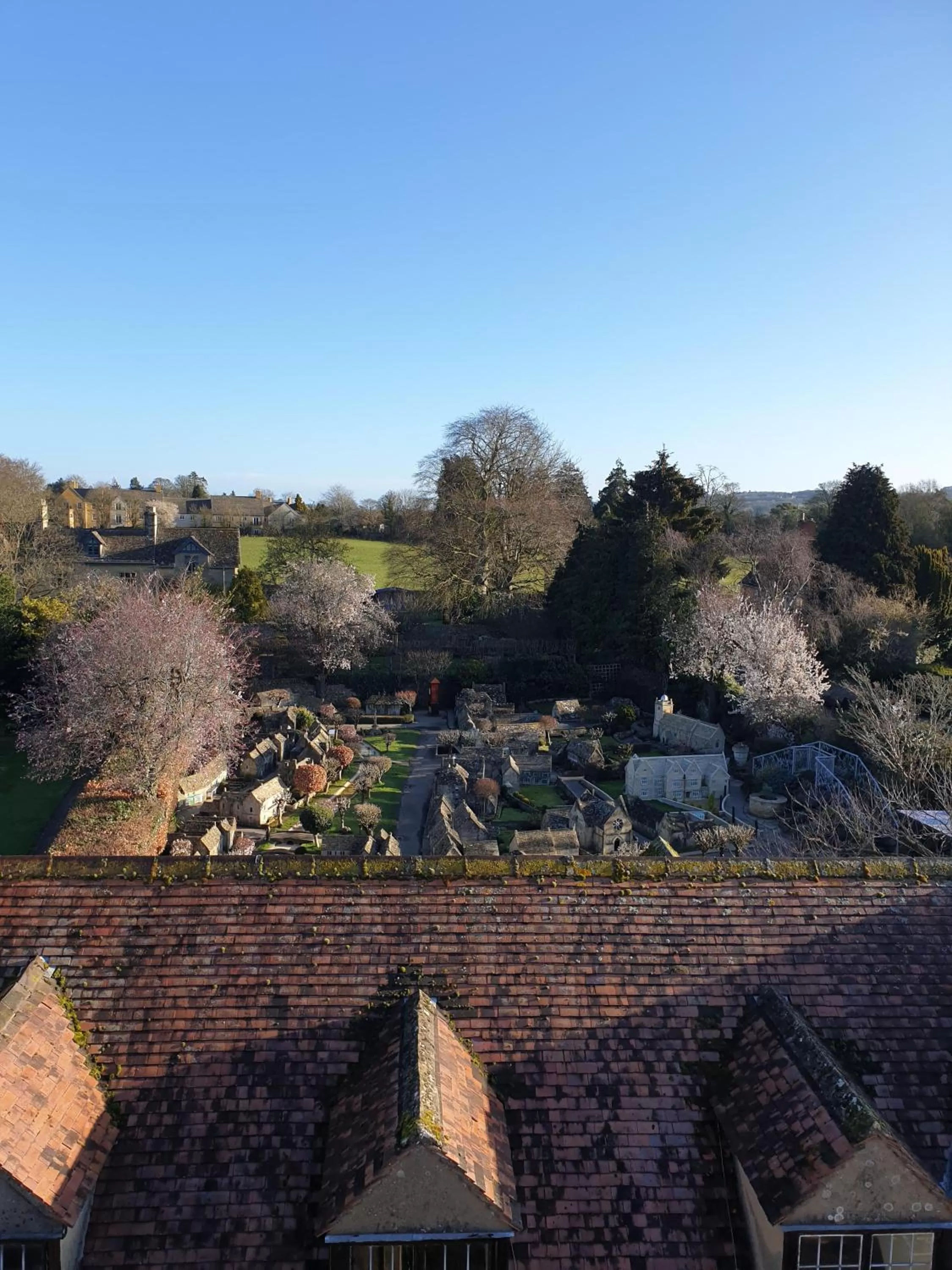 Property building in The Old New Inn