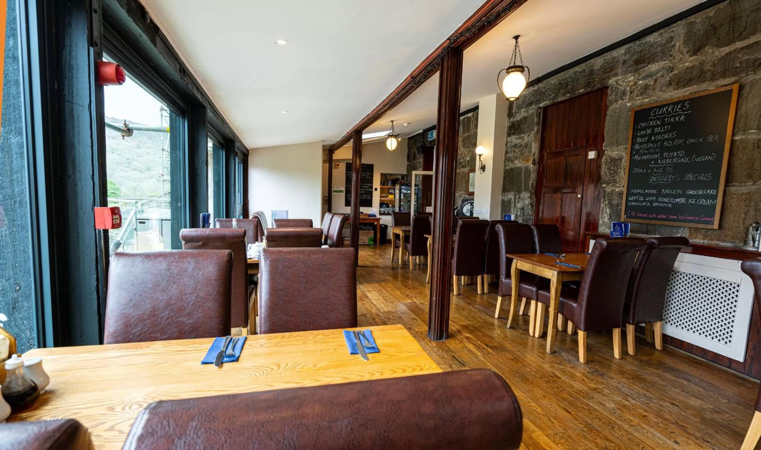 Dining area in Grapes Hotel, Bar & Restaurant Snowdonia Nr Zip World