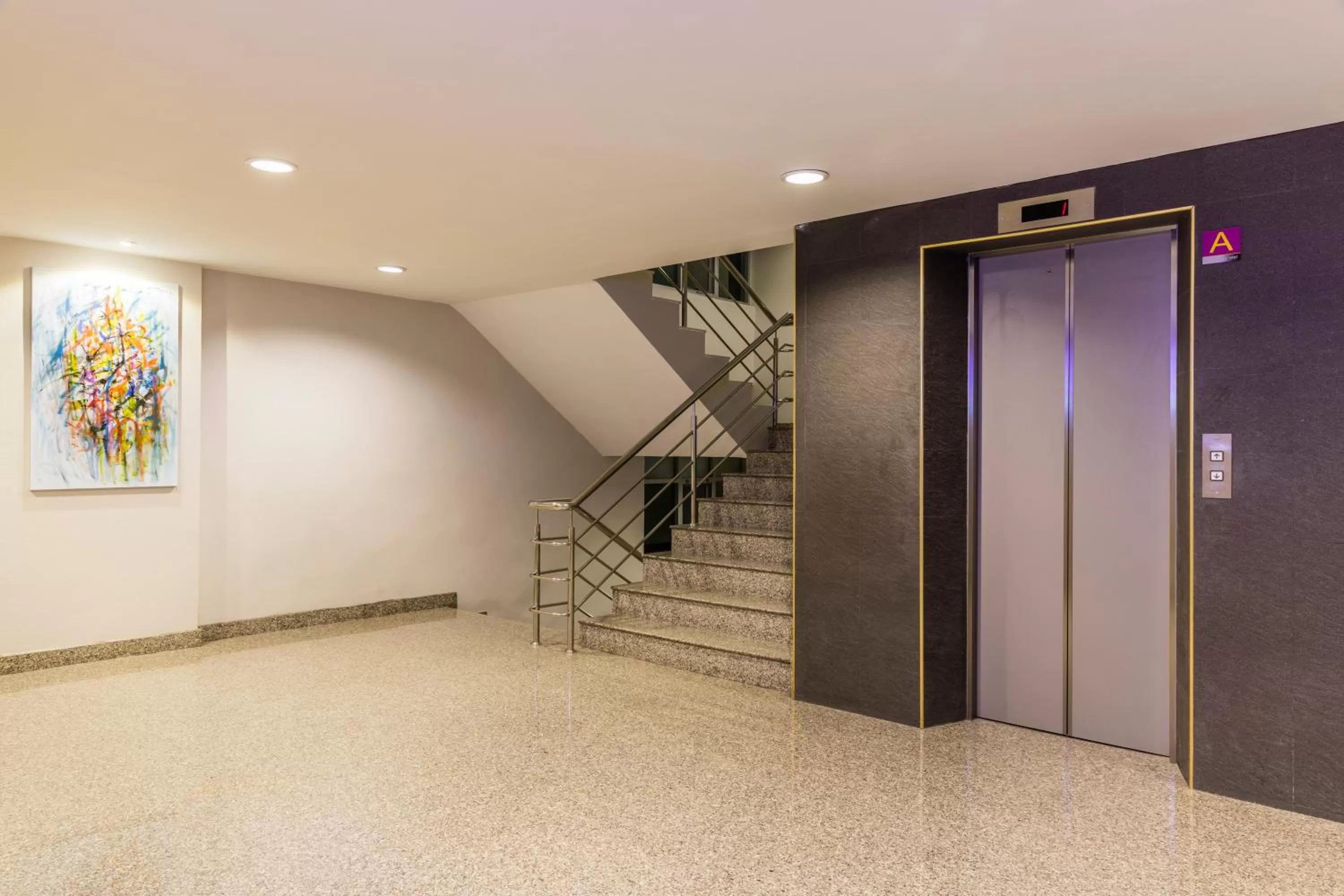 Area and facilities in Livotel Hotel Hua Mak Bangkok