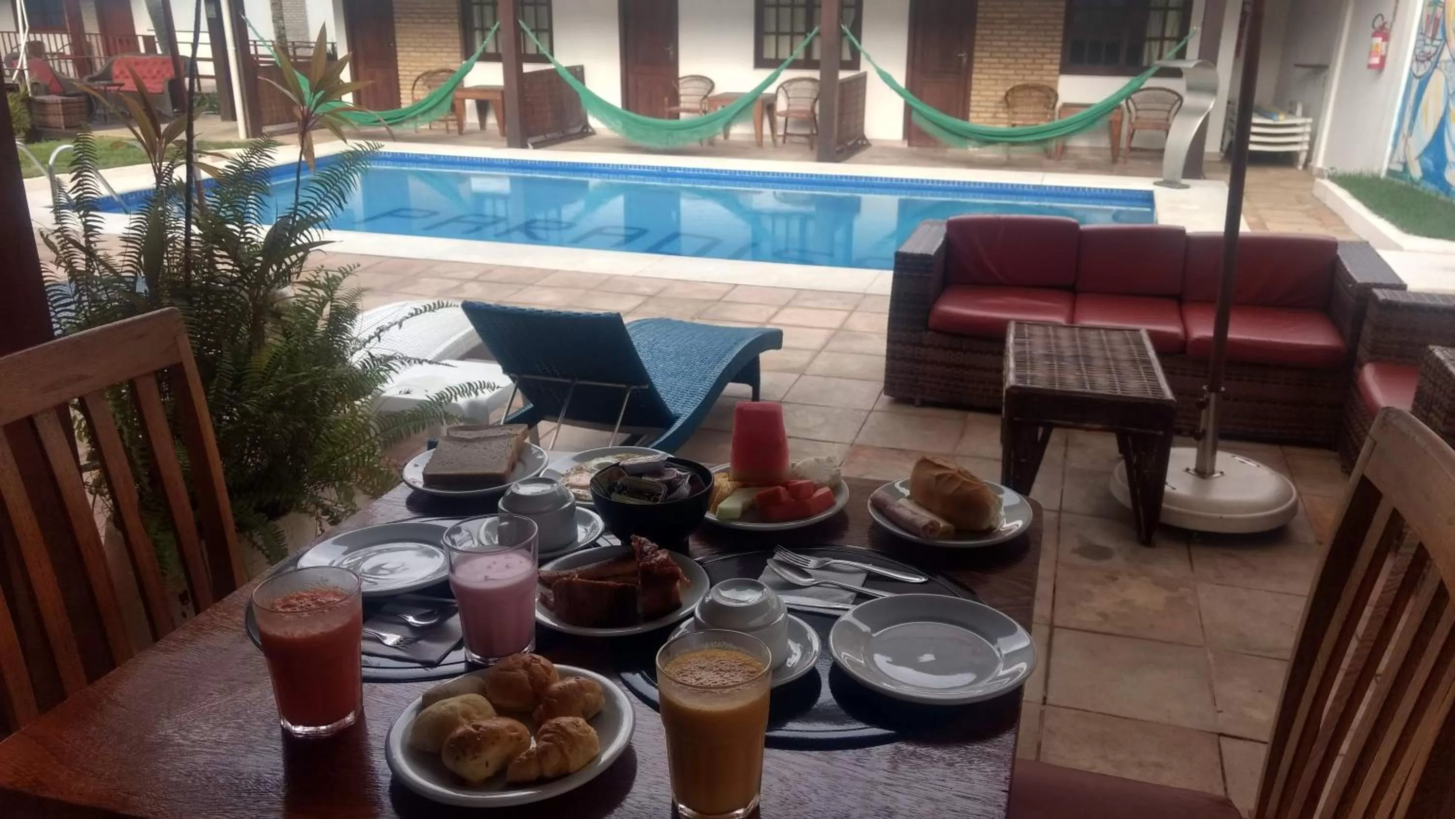 Swimming Pool in Hotel Pousada Salvador Paradise