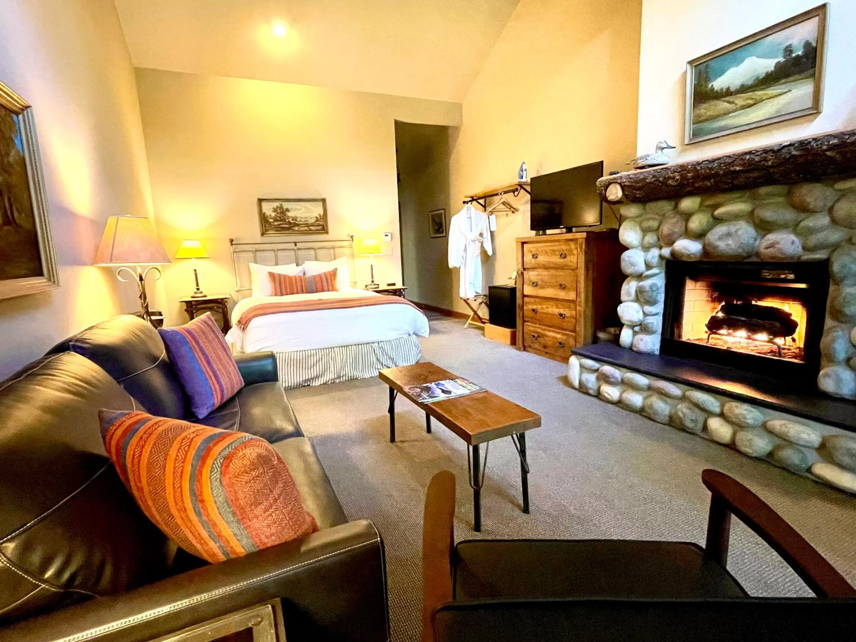 Photo of the whole room, Bed in Weasku Inn