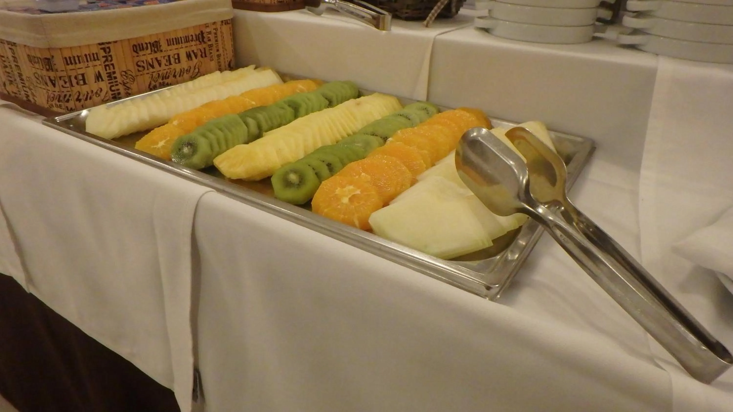 Buffet breakfast in Xalet Besolí