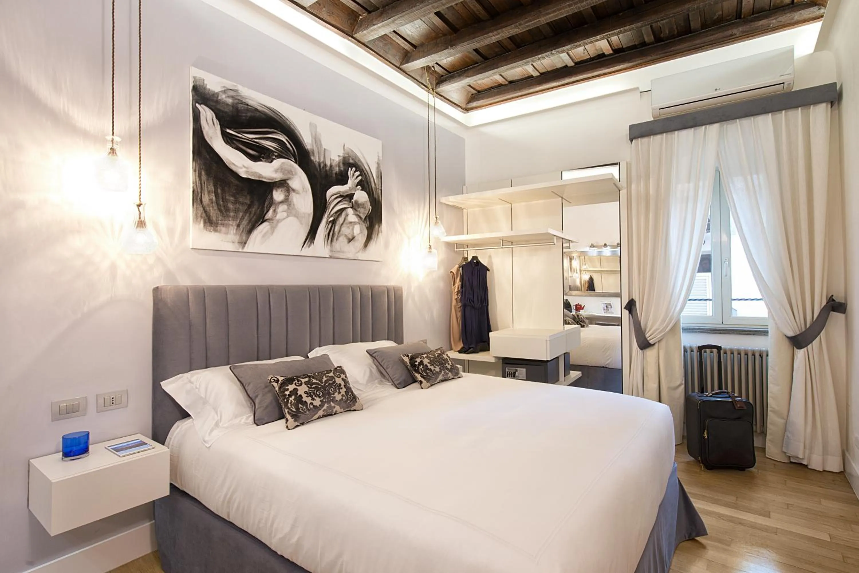 Other, Bed in Domus Libera