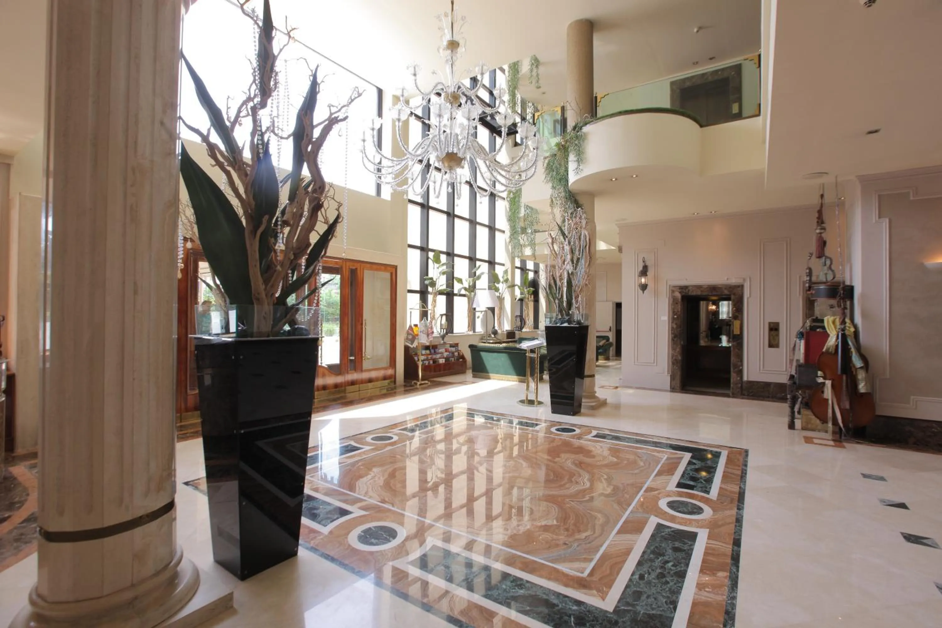 Lobby or reception in Hotel Leon d'Oro