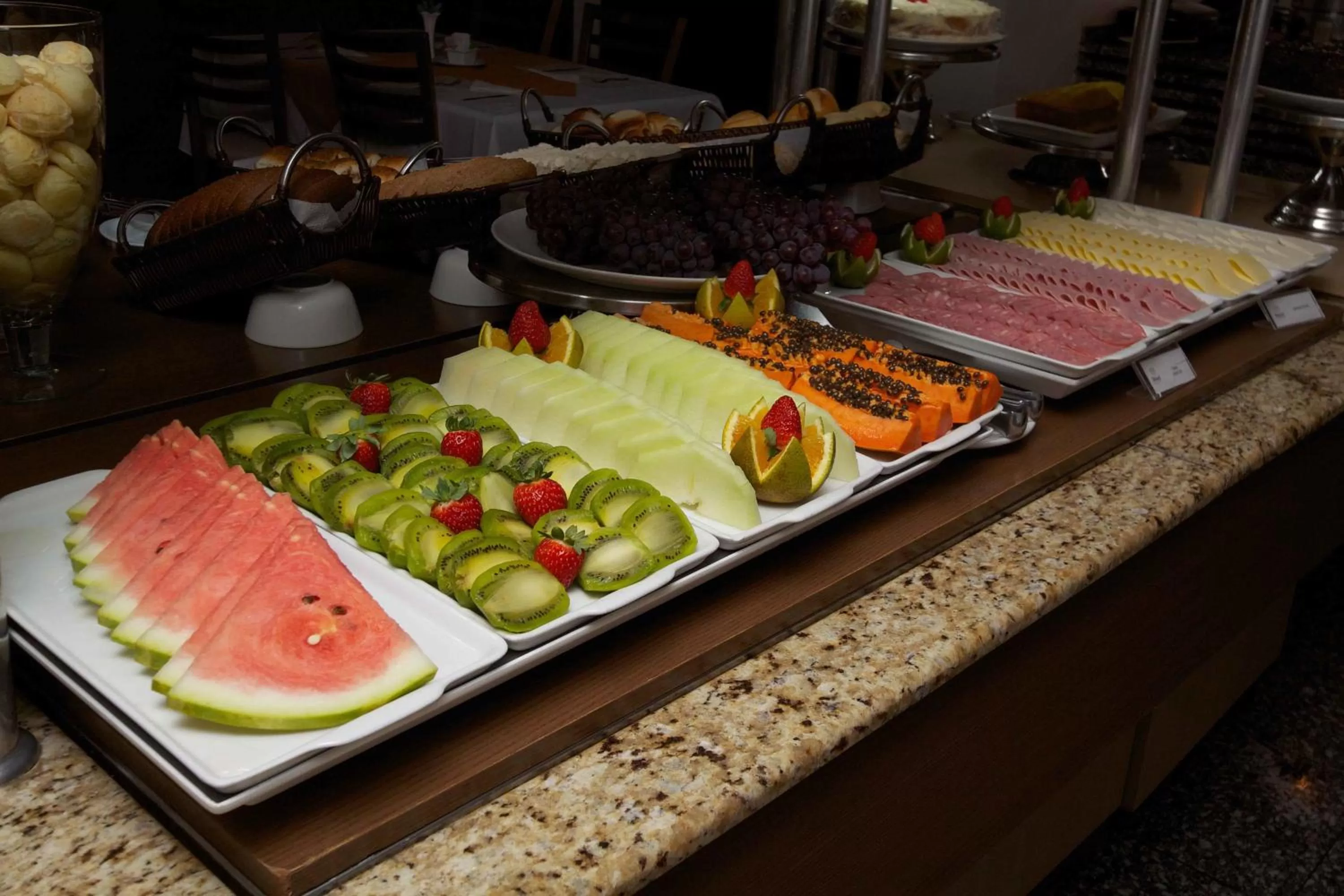 Food and drinks in Bristol Metropolitan Curitiba Centro