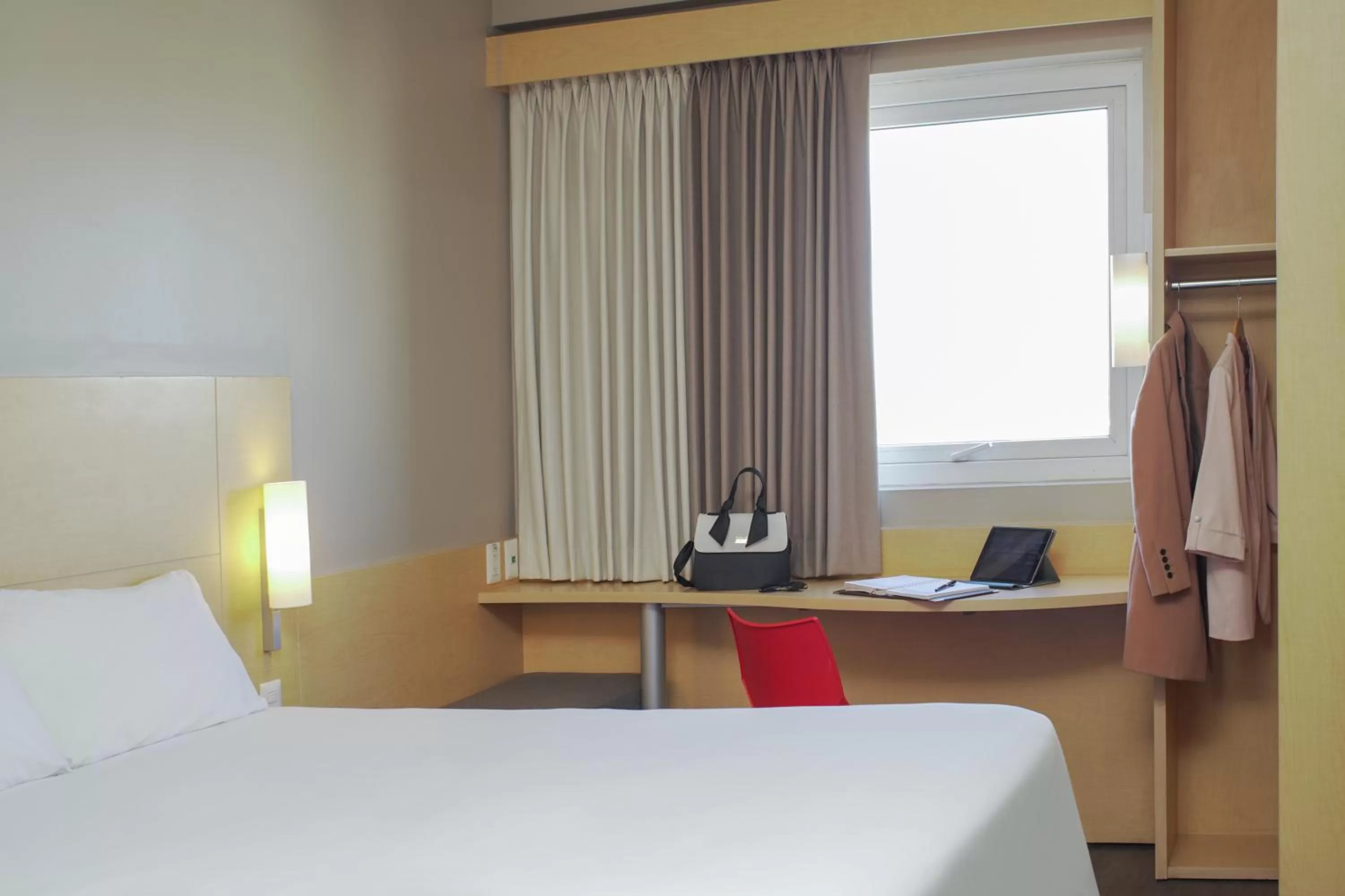 Bed in Ibis Hermosillo